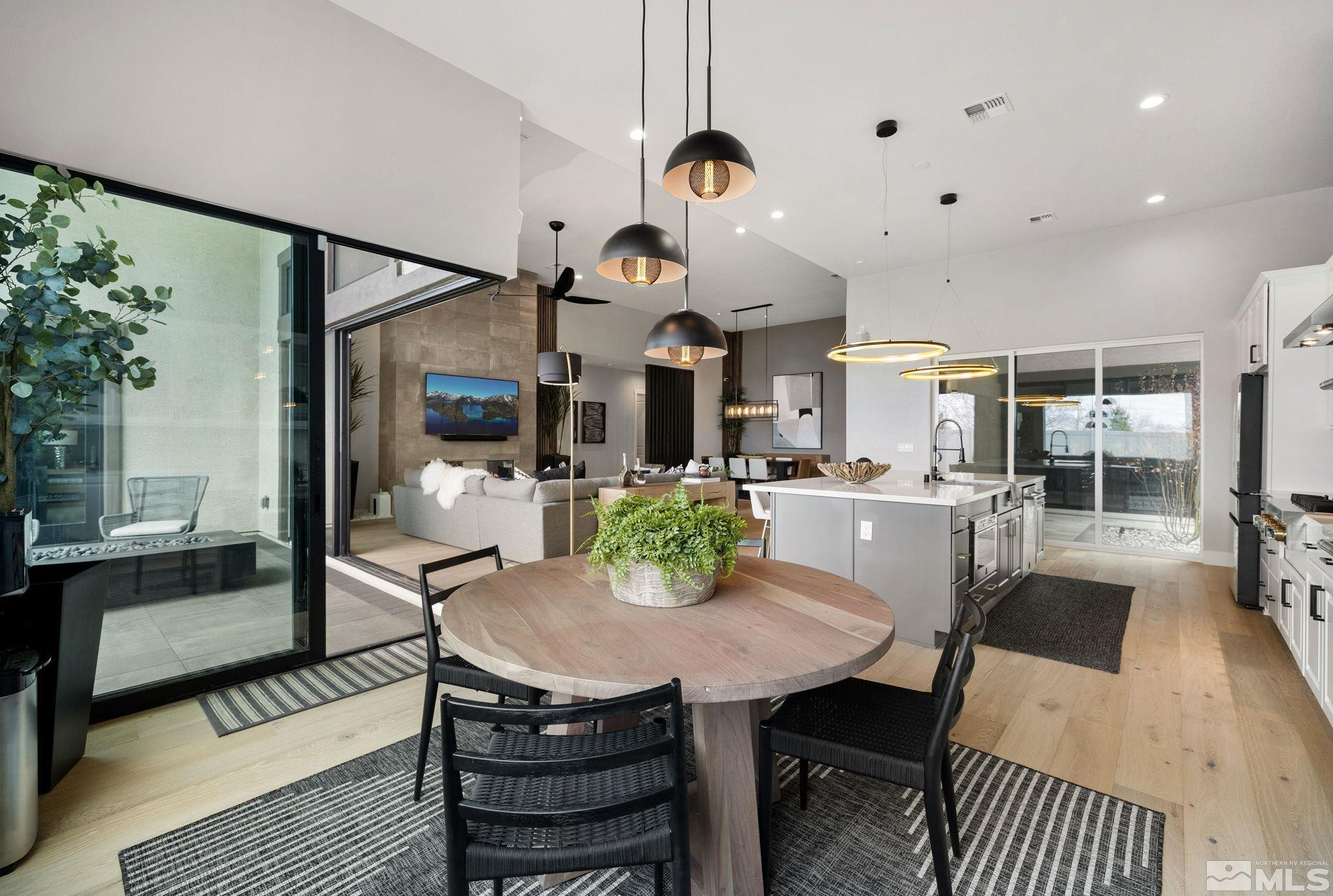 2913 Ruby Desert Drive