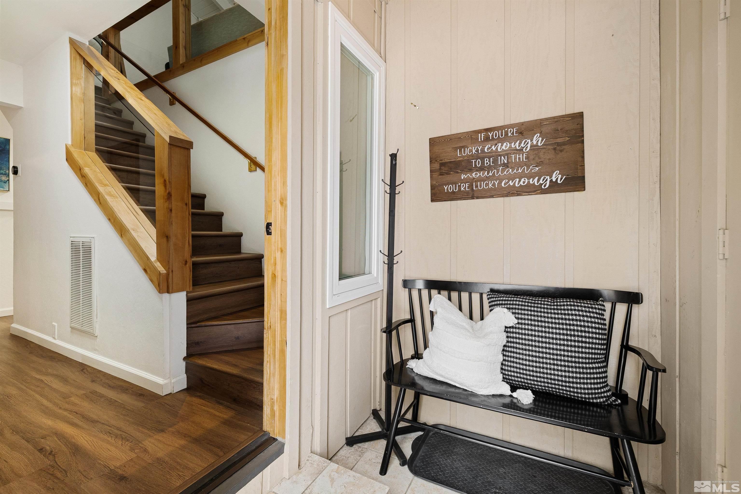 321 Ski Way, 29