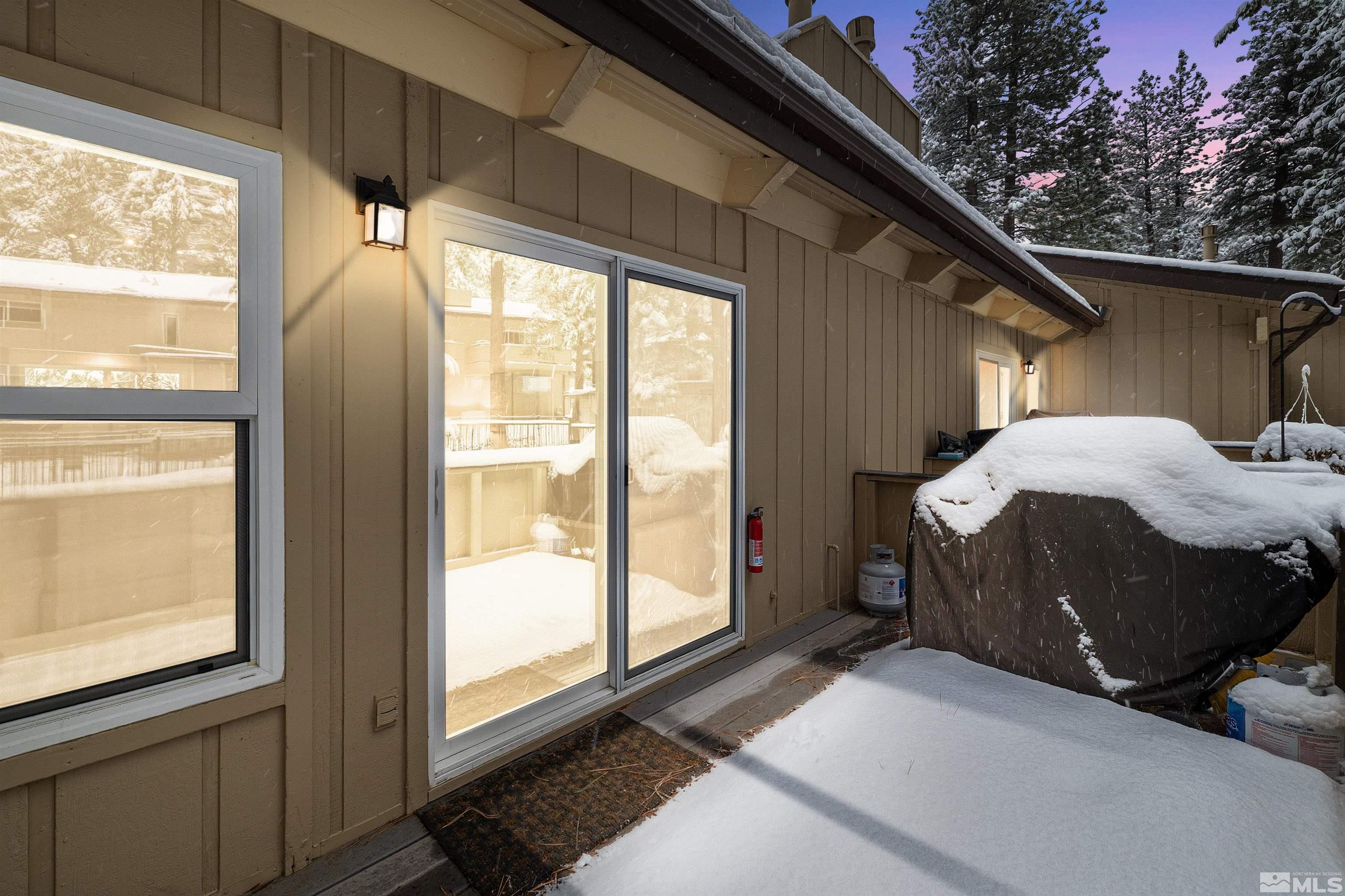 321 Ski Way, 29