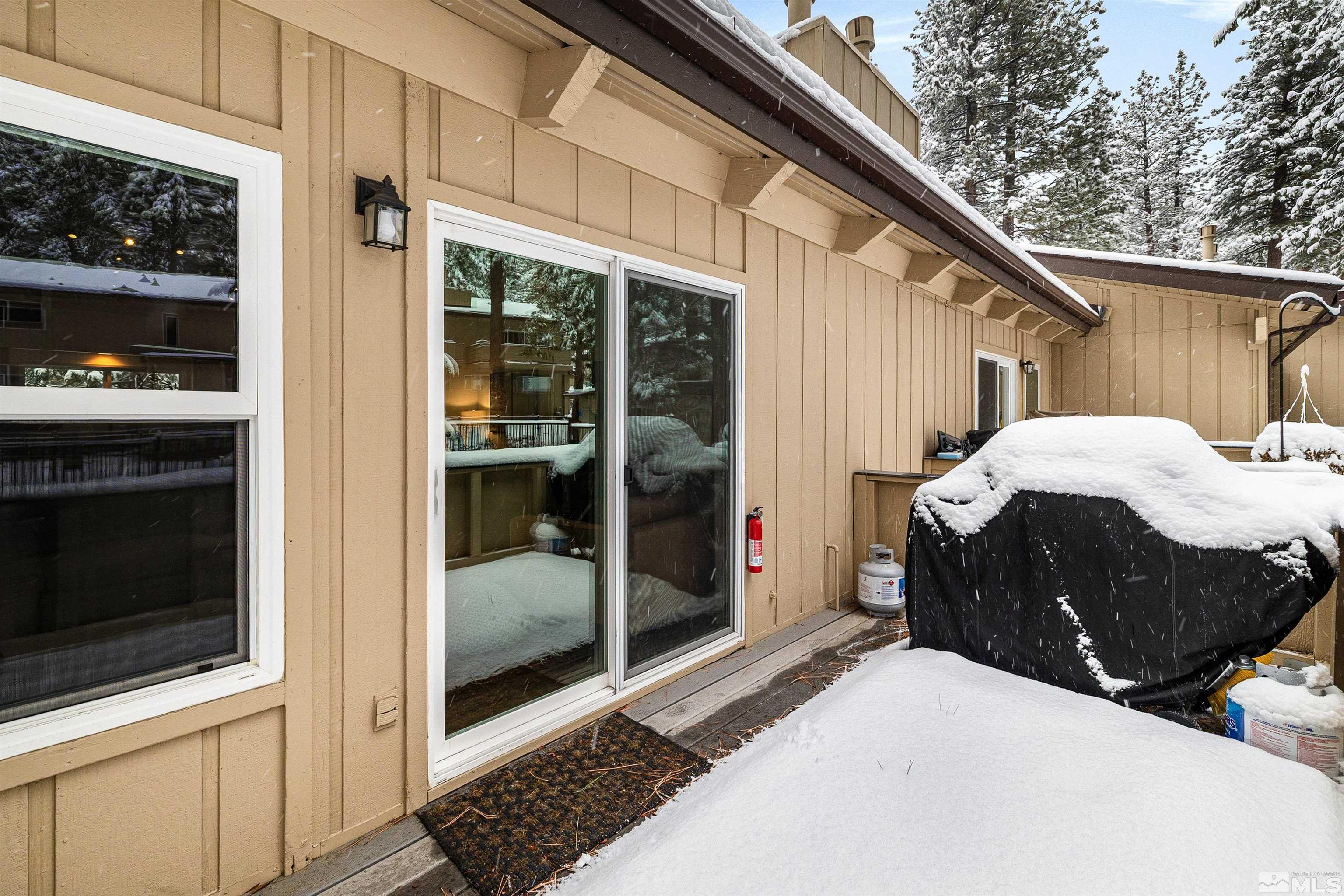 321 Ski Way, 29