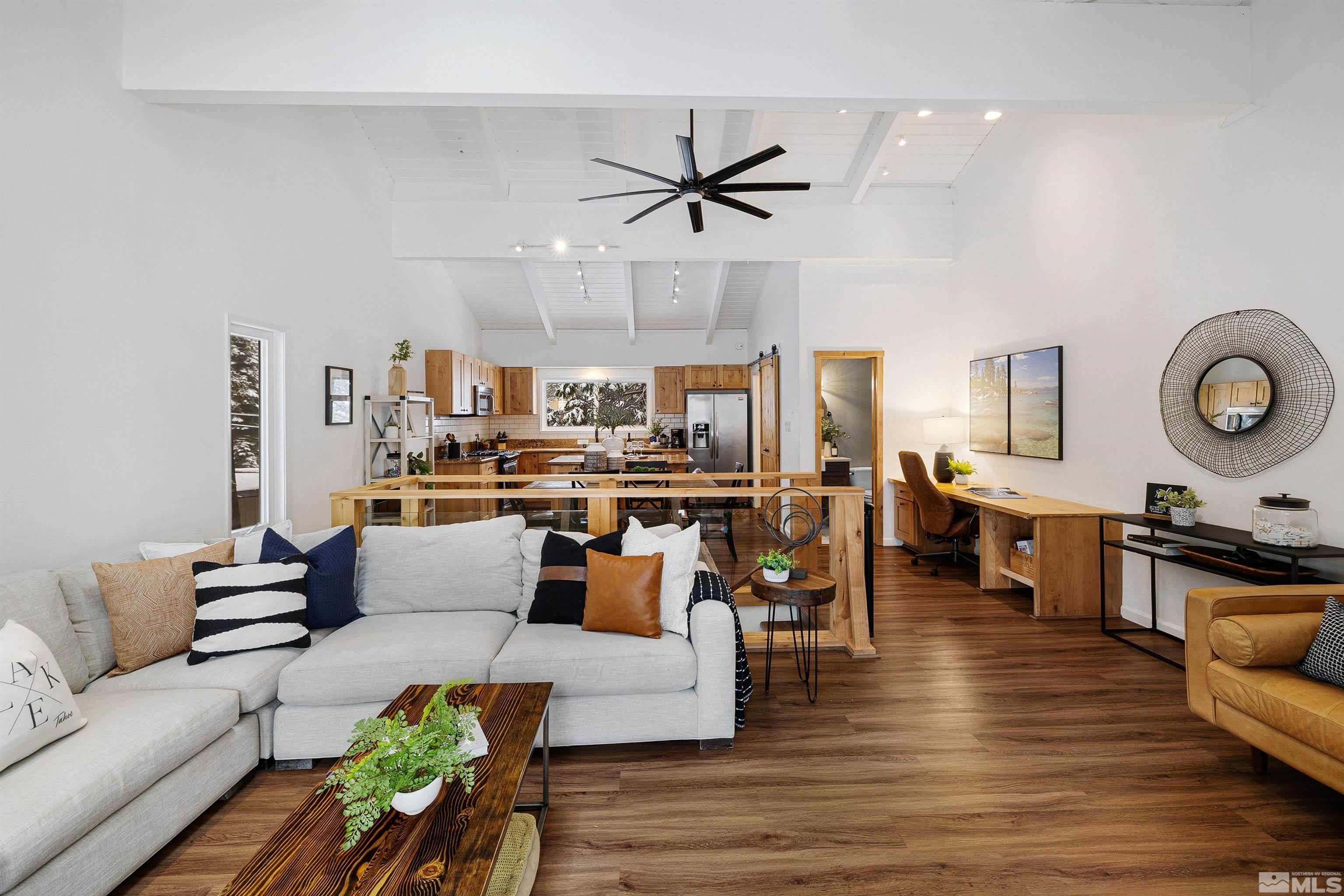 321 Ski Way, 29