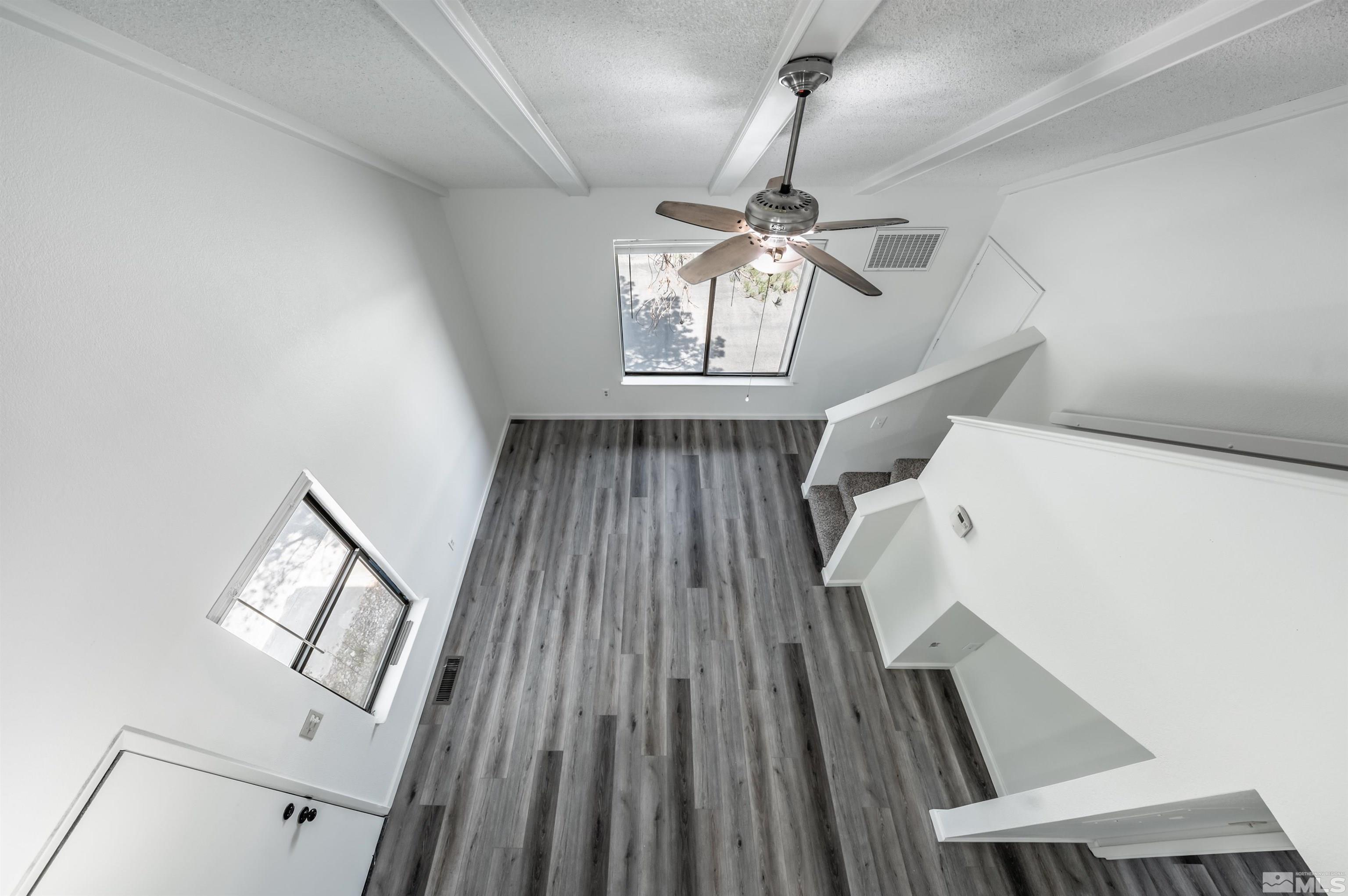 1465 E Peckham Lane, APT 20