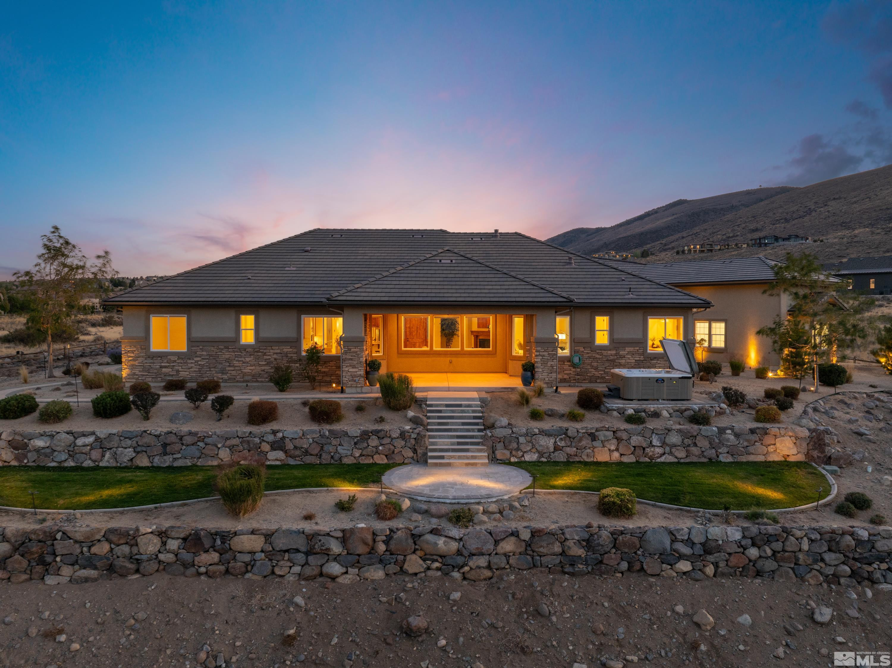 4095 Gray Fox Court