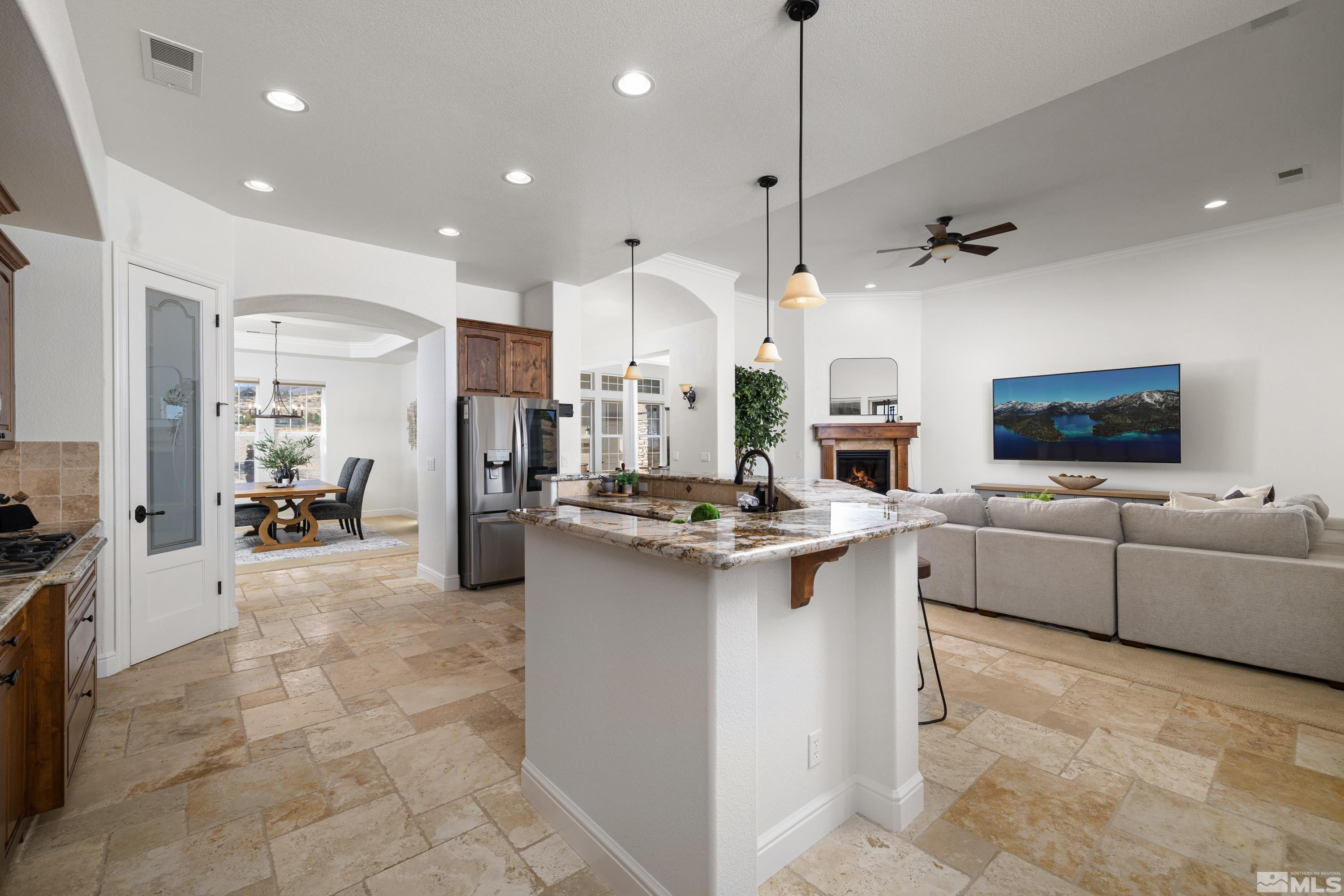 4095 Gray Fox Court