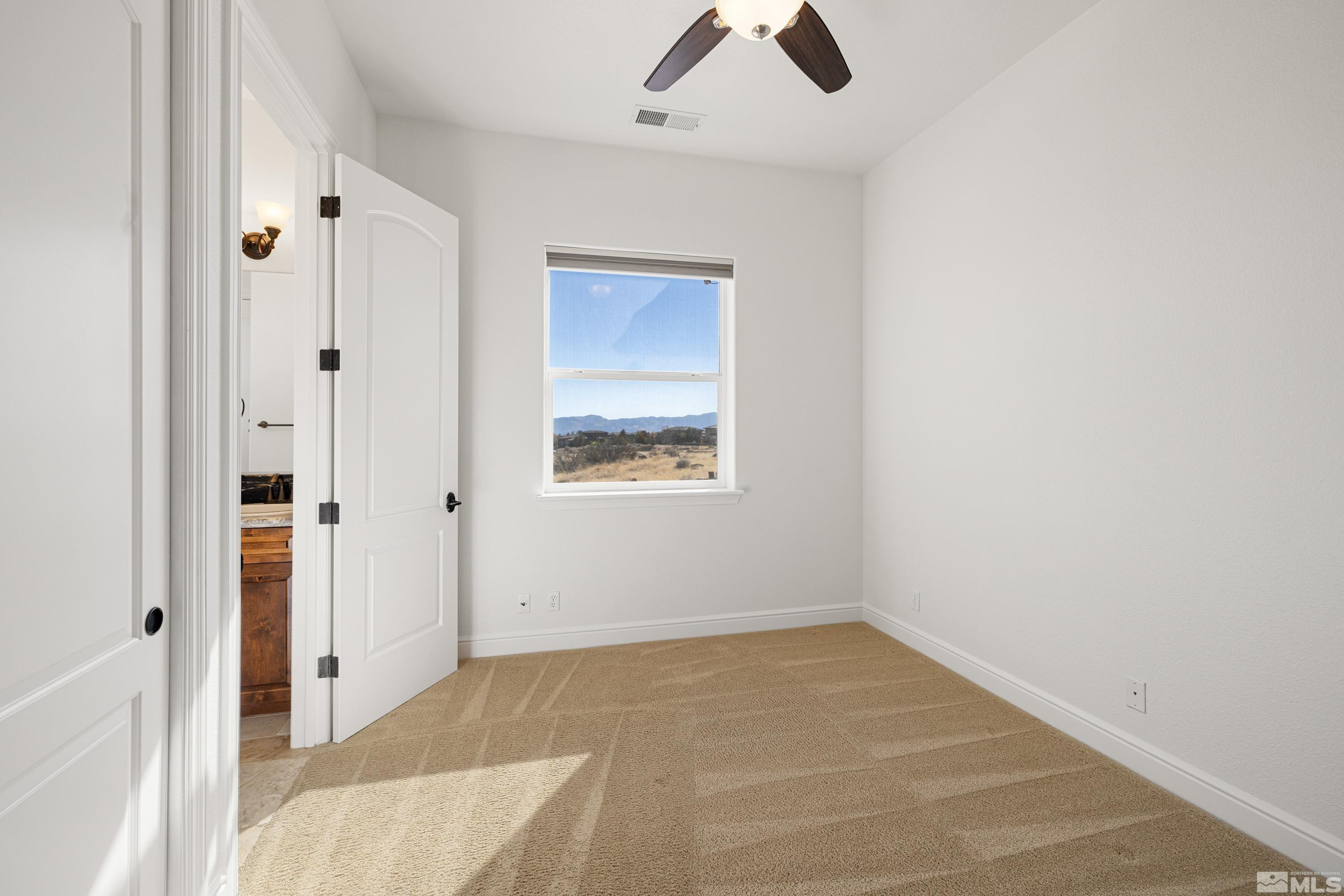 4095 Gray Fox Court