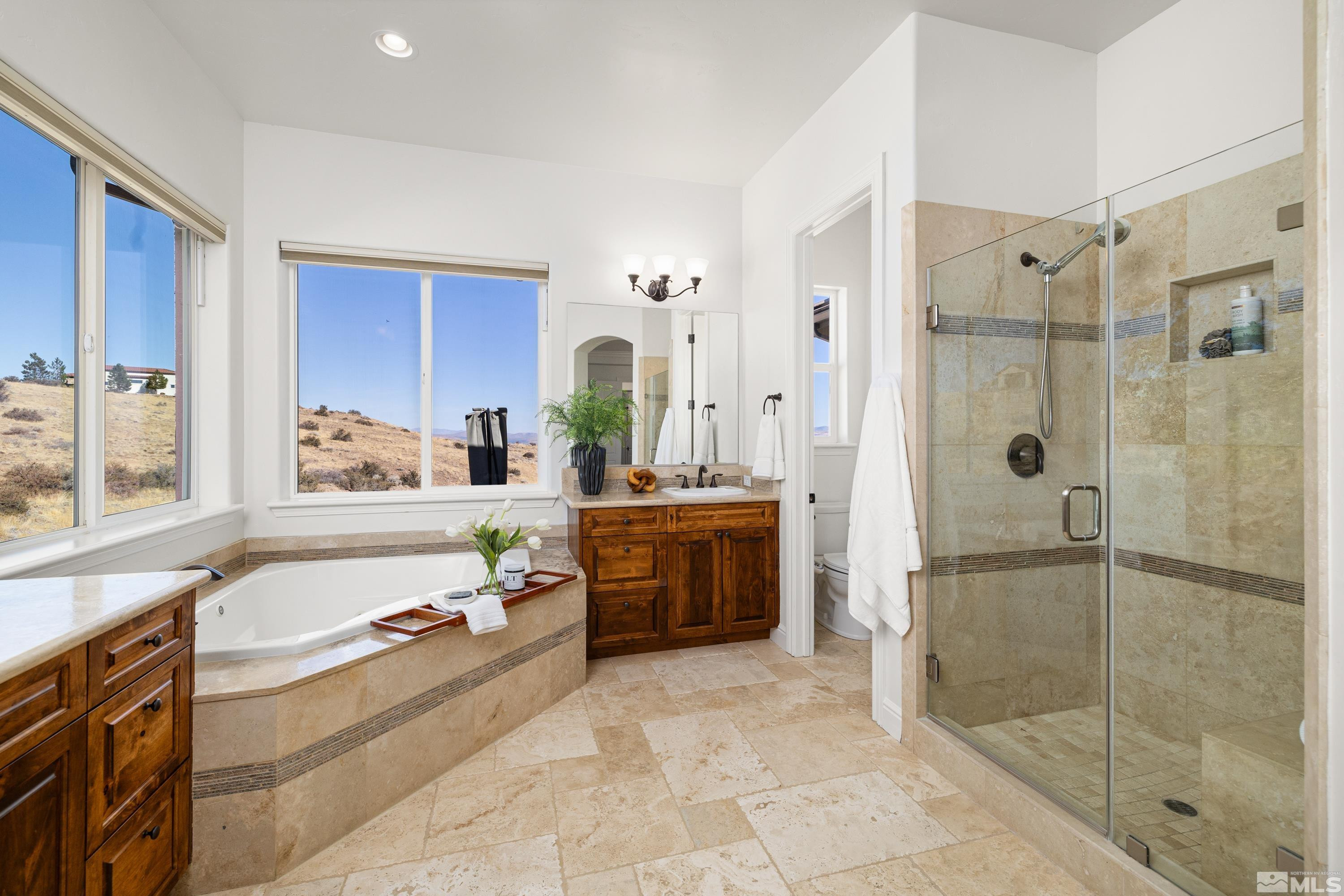4095 Gray Fox Court