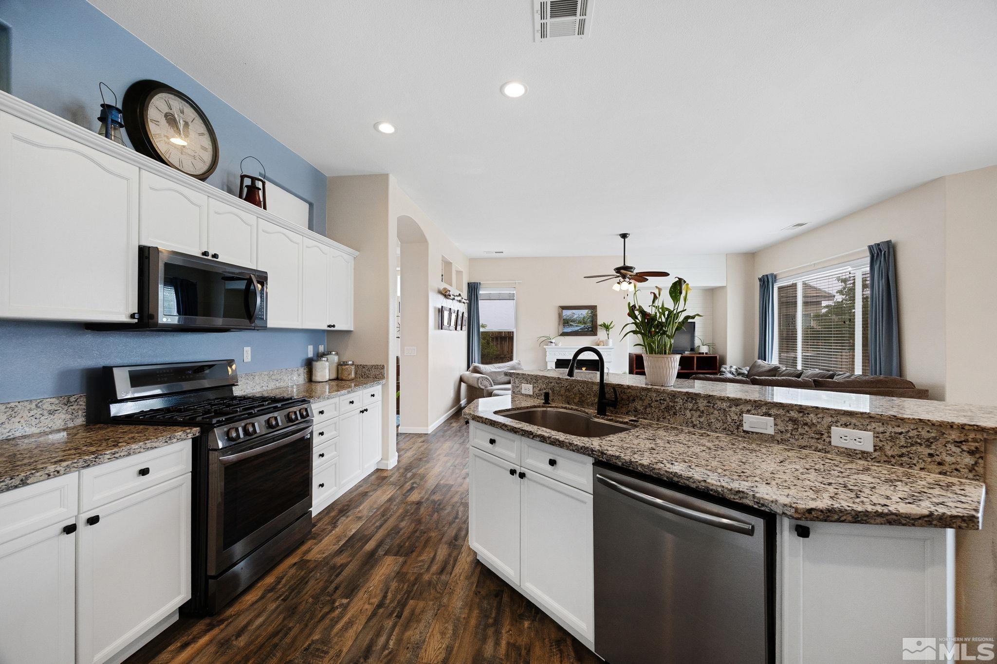 1523 Riverpark Parkway