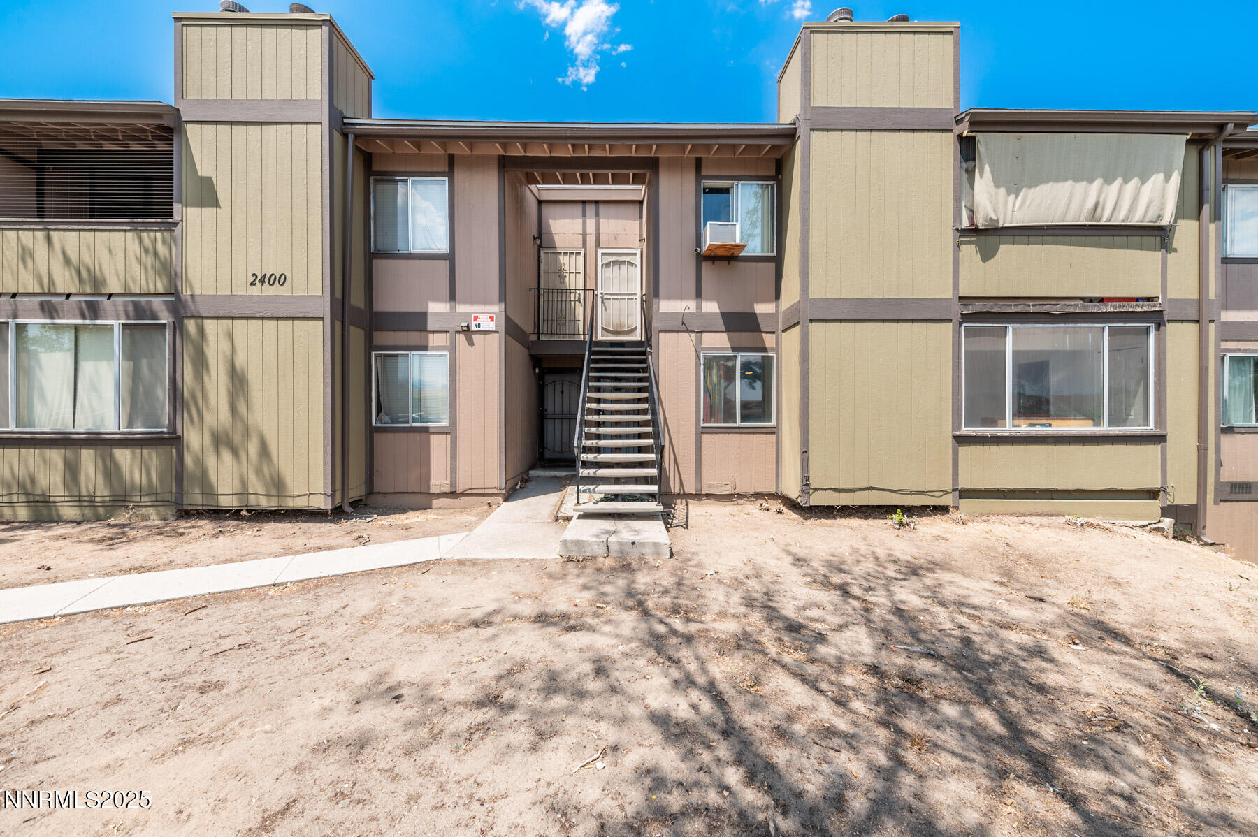 2400 Tripp Drive, 7