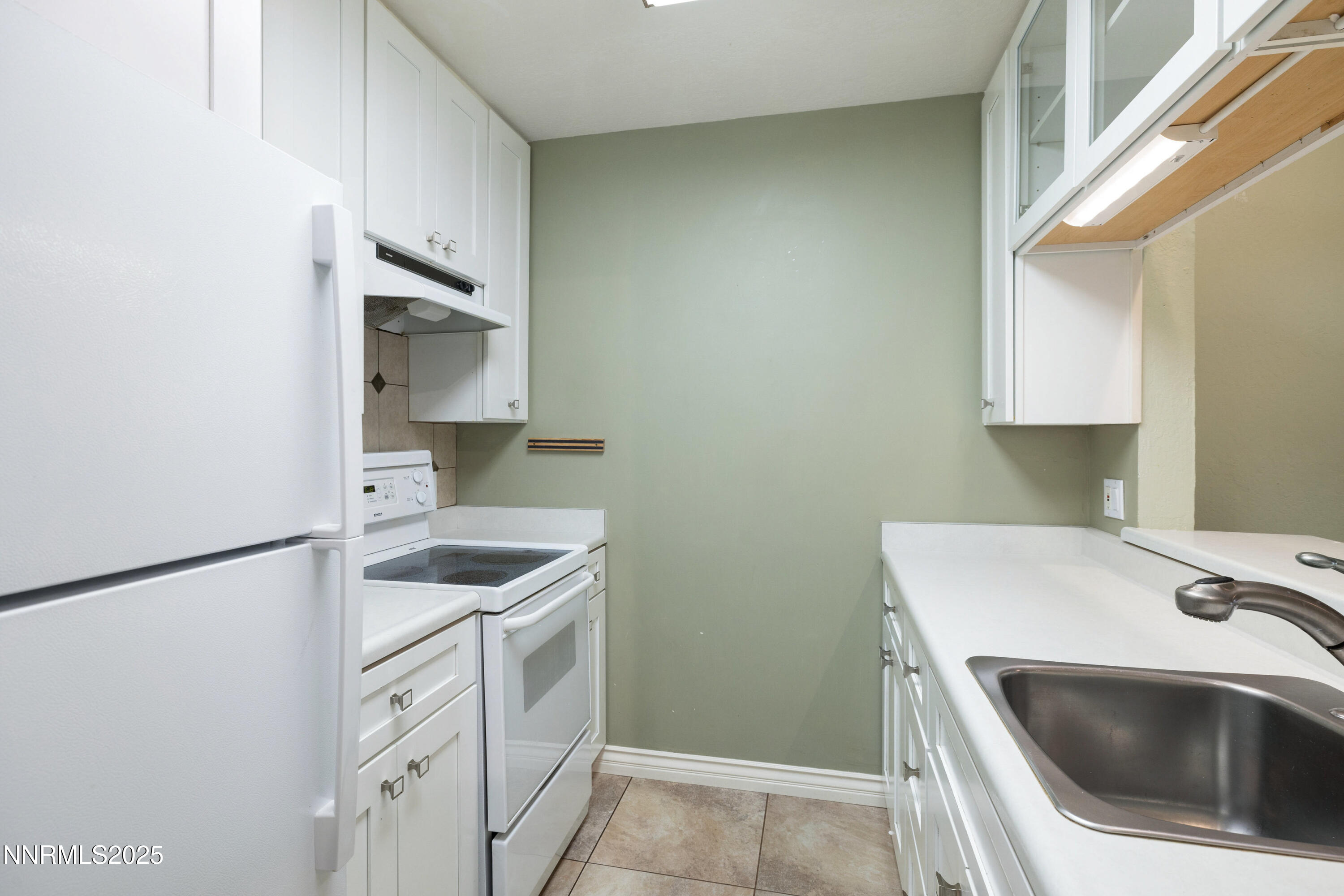 807 Alder Avenue, UNIT 61