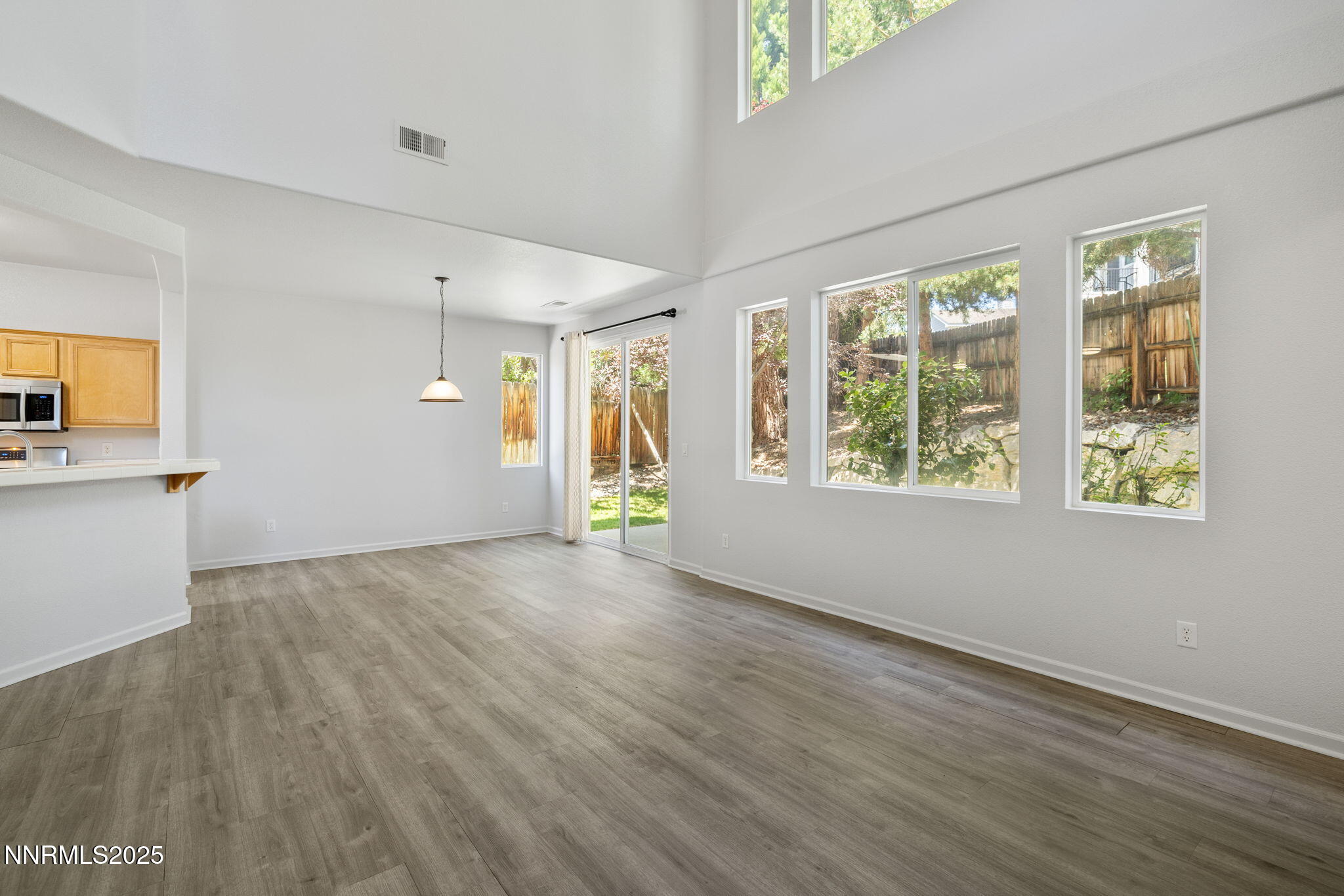 2493 Bentley Drive