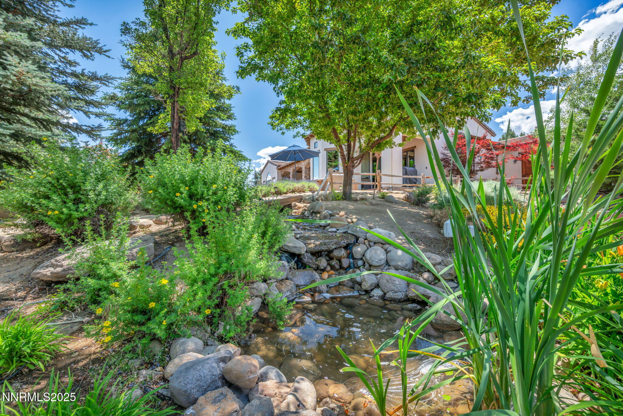 186 Carleton Court