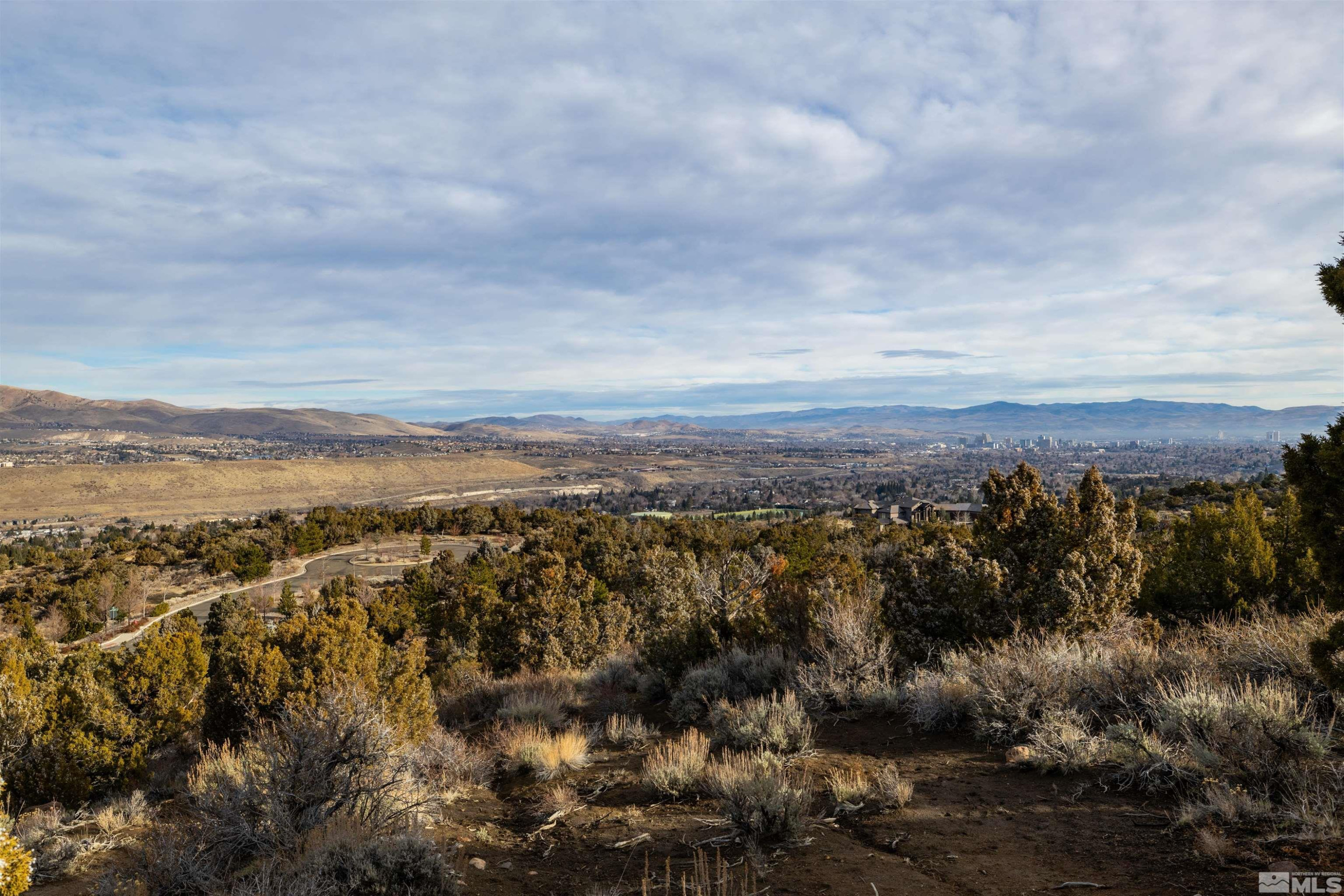 5045 Hunters Peak Road, 13