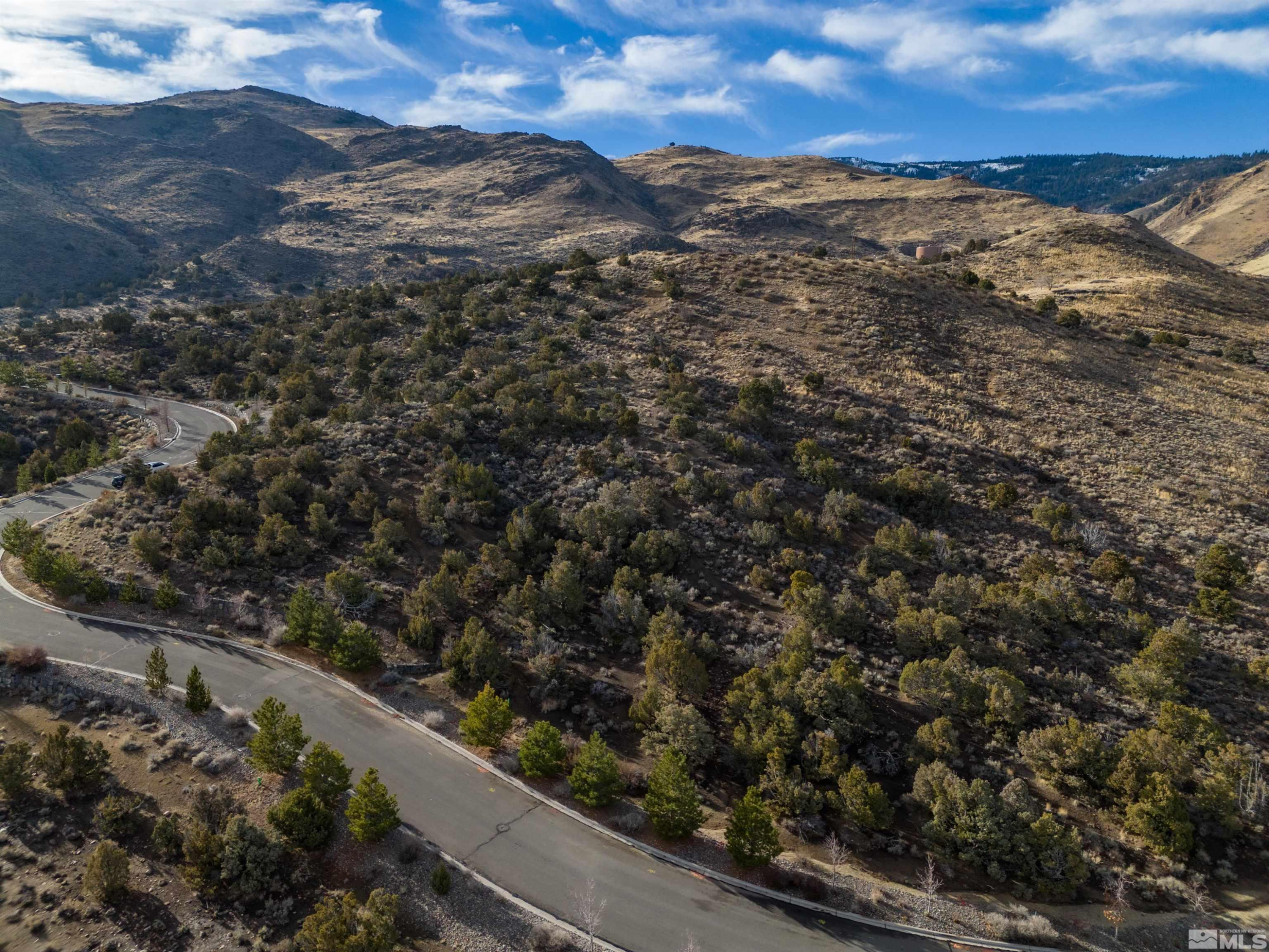 5045 Hunters Peak Road, 13