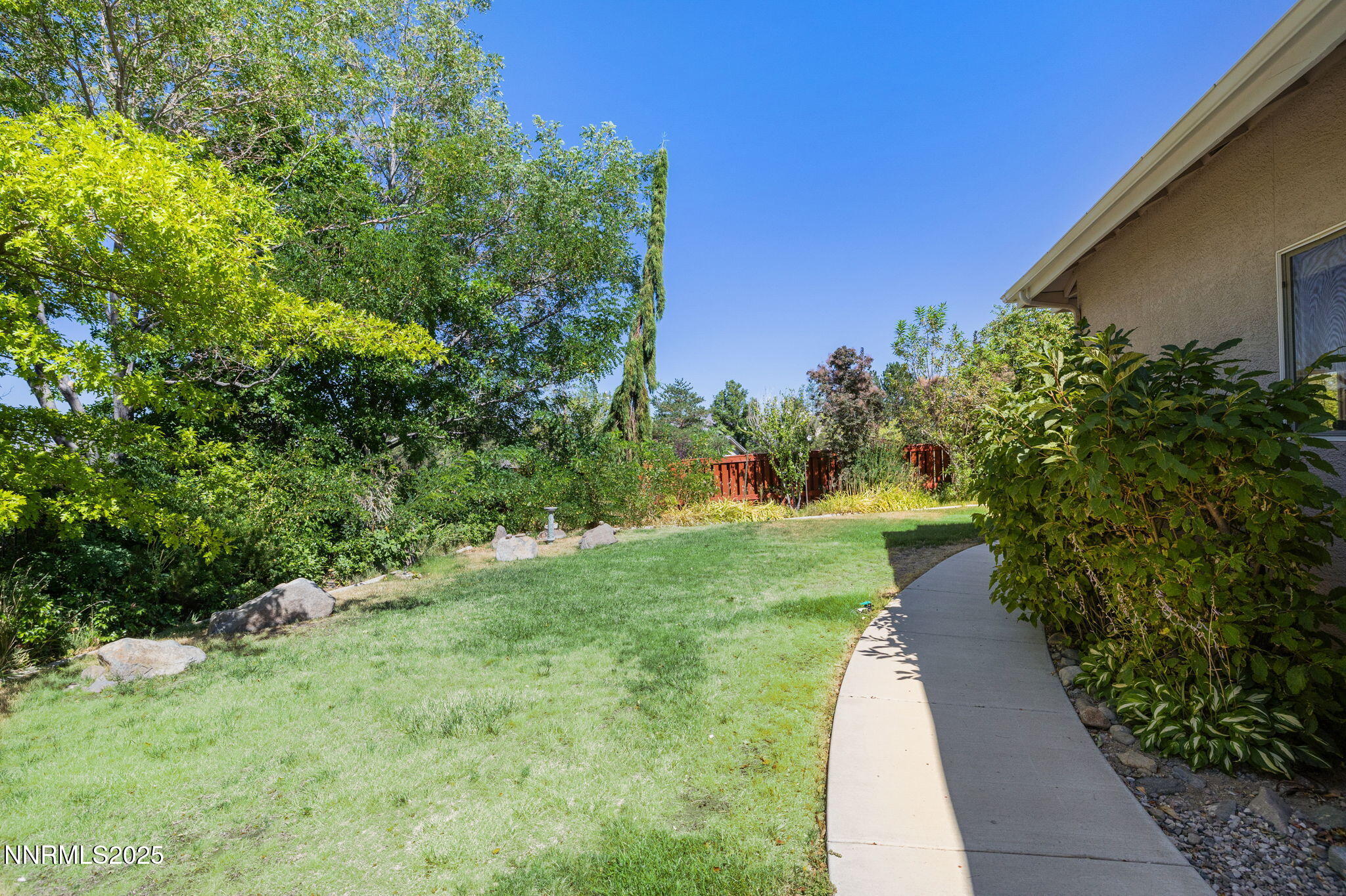 5084 E Acoma Road