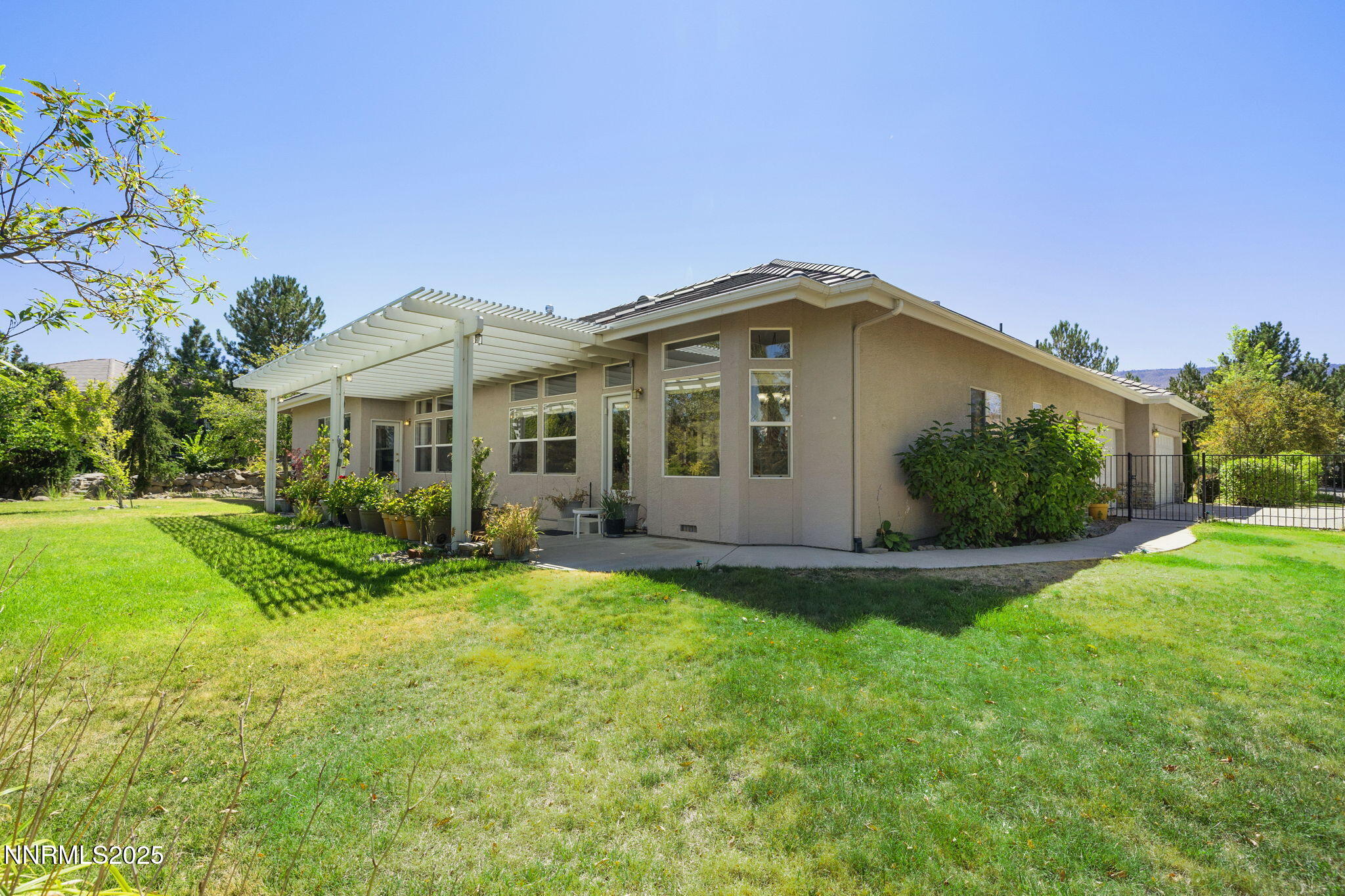 5084 E Acoma Road