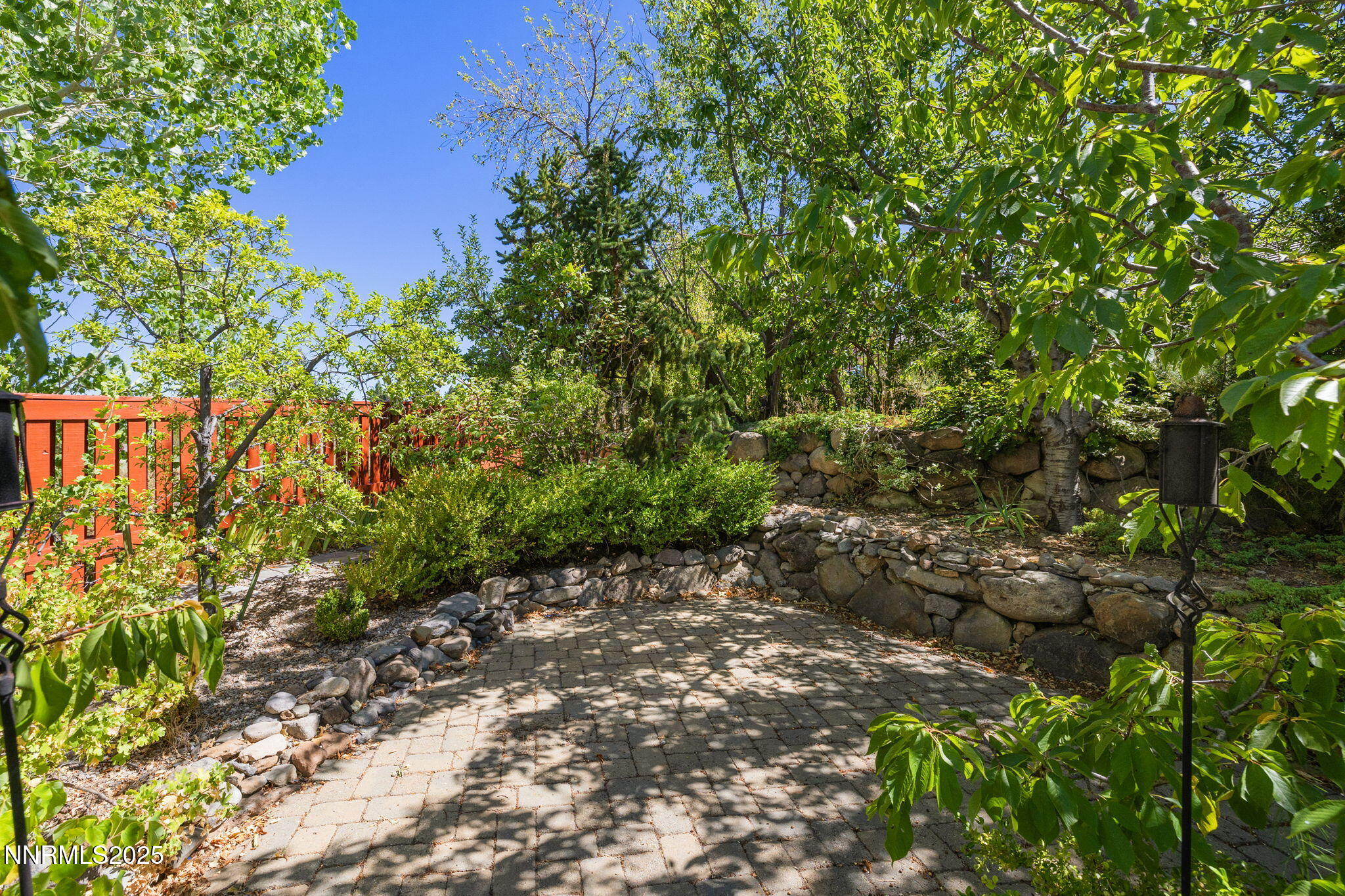 5084 E Acoma Road