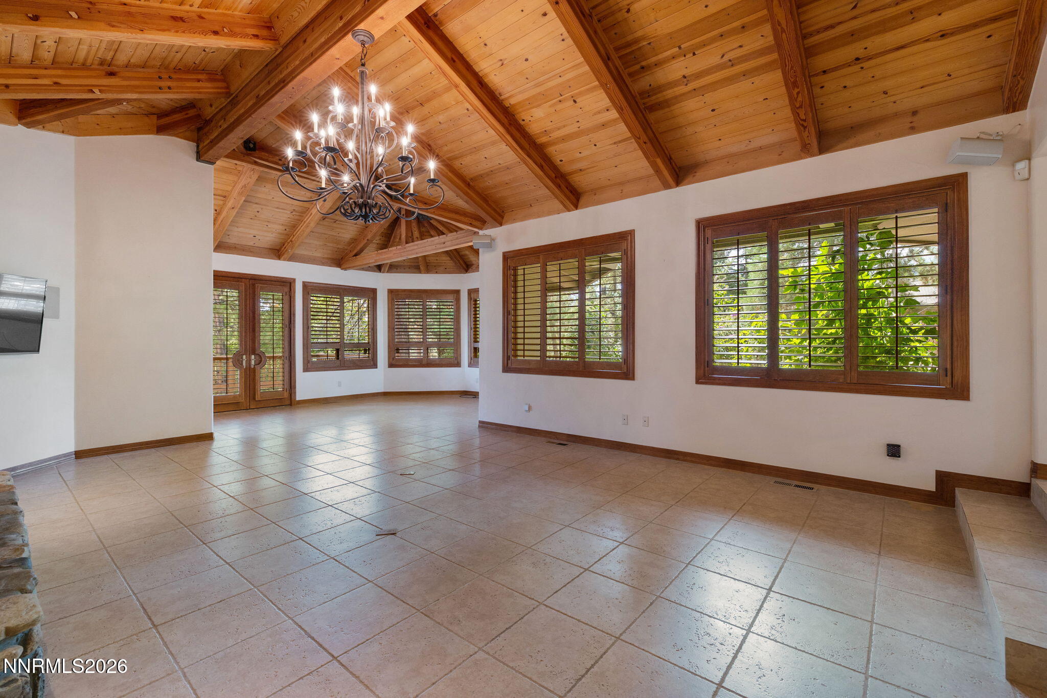 360 Sylvan Court
