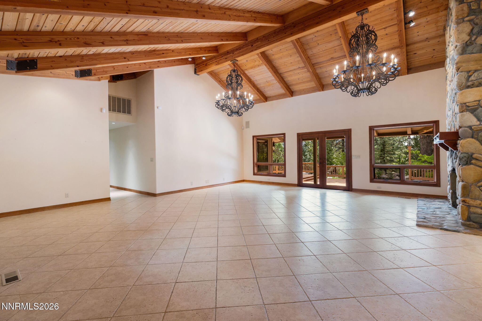 360 Sylvan Court