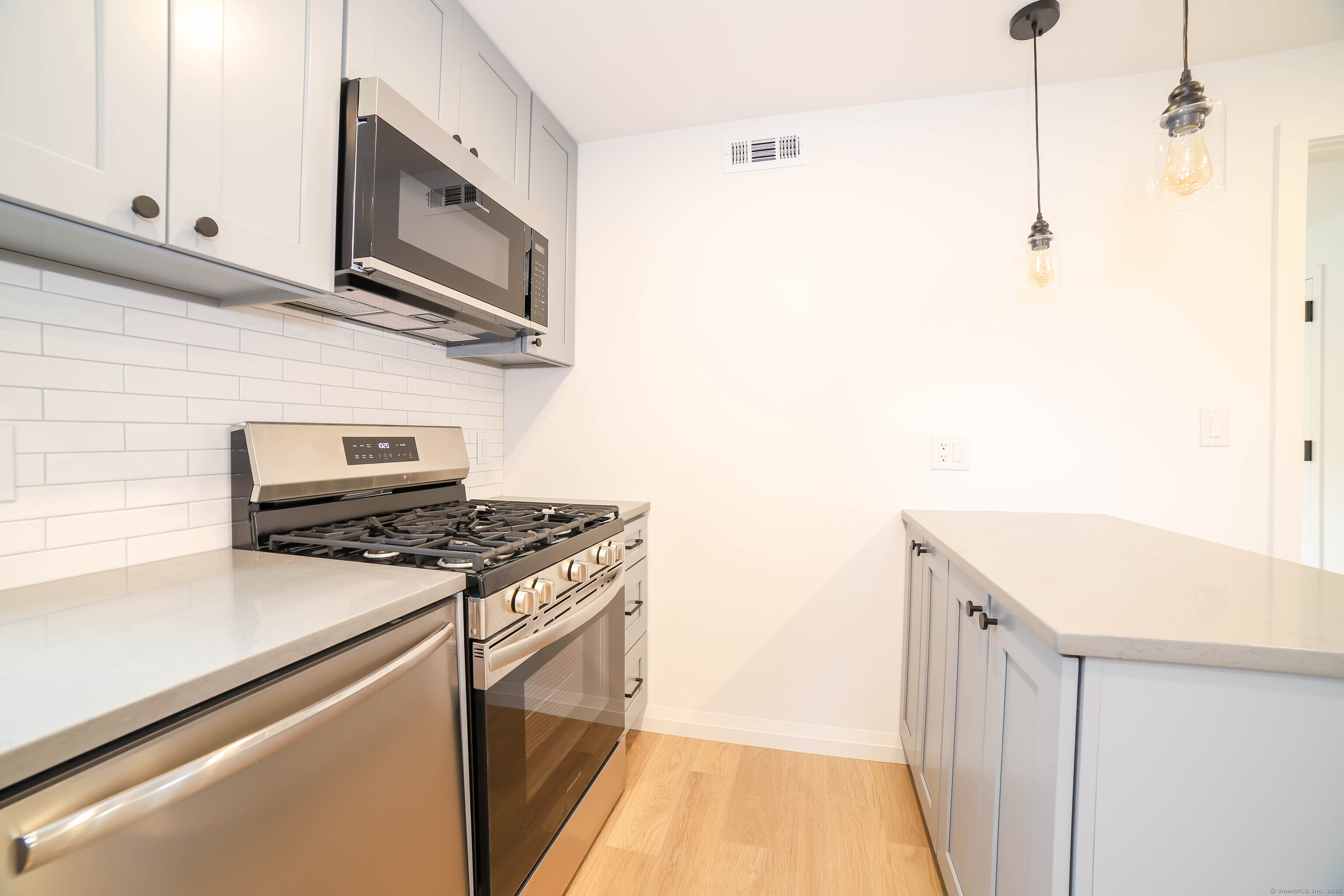 56 North Spring Street 2