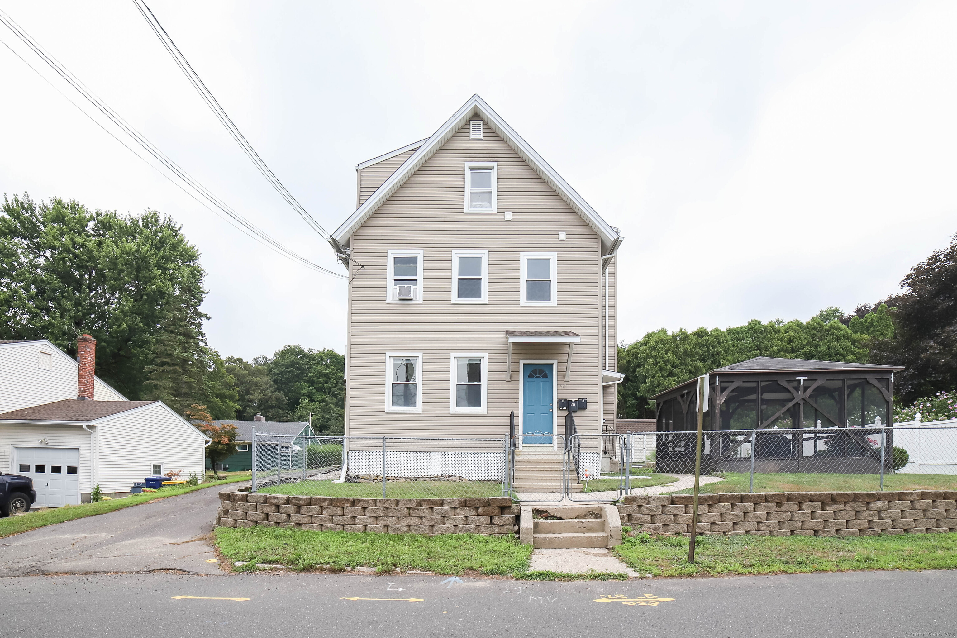 56 North Spring Street 2