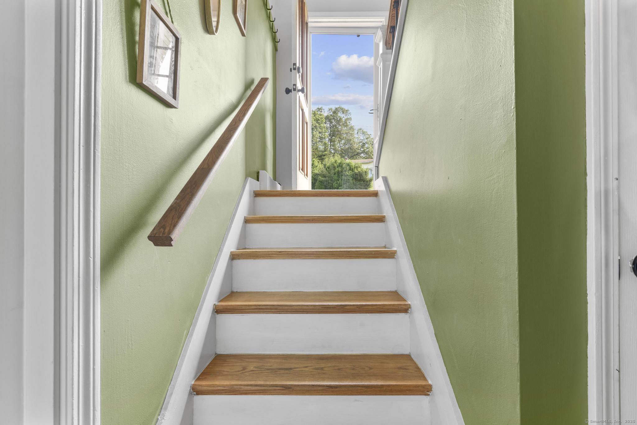 8 Birchwood Road