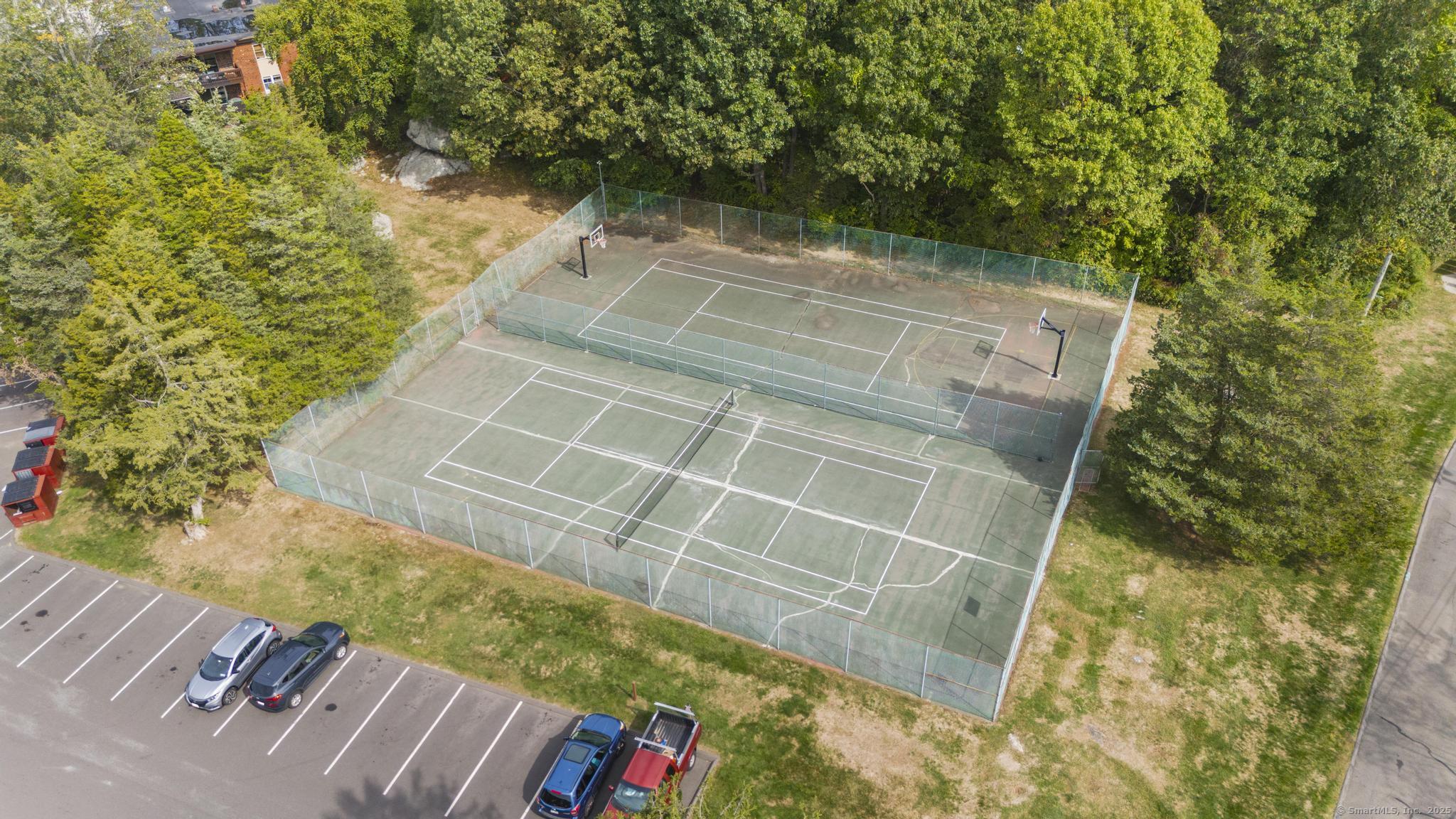 26 Balance Rock Road APT 16