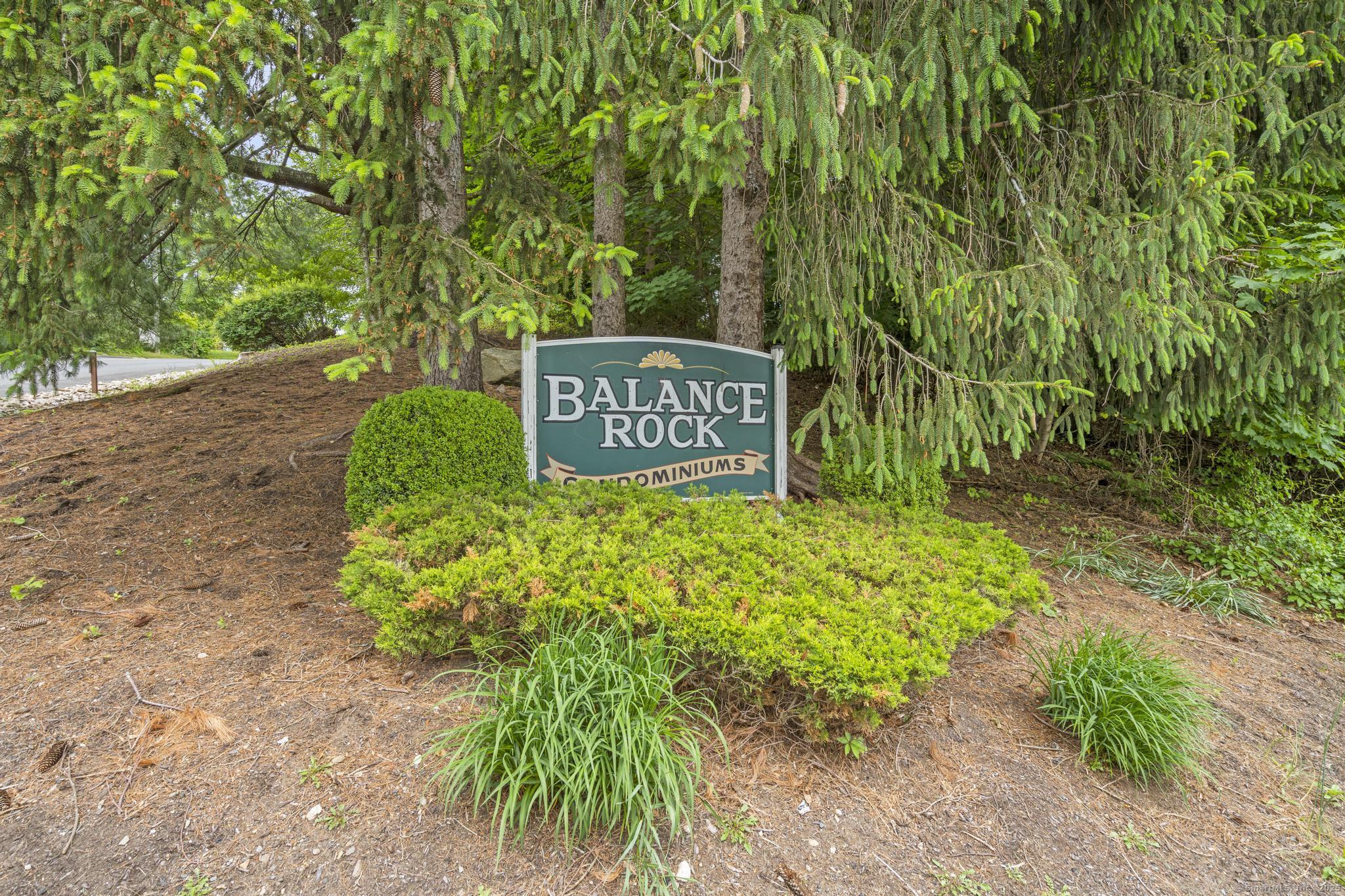 26 Balance Rock Road APT 16