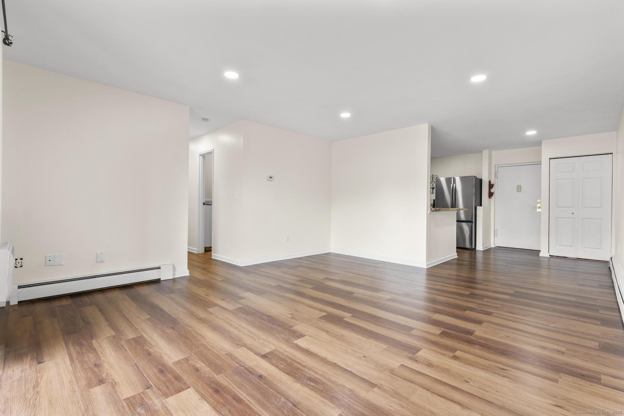 26 Balance Rock Road APT 16