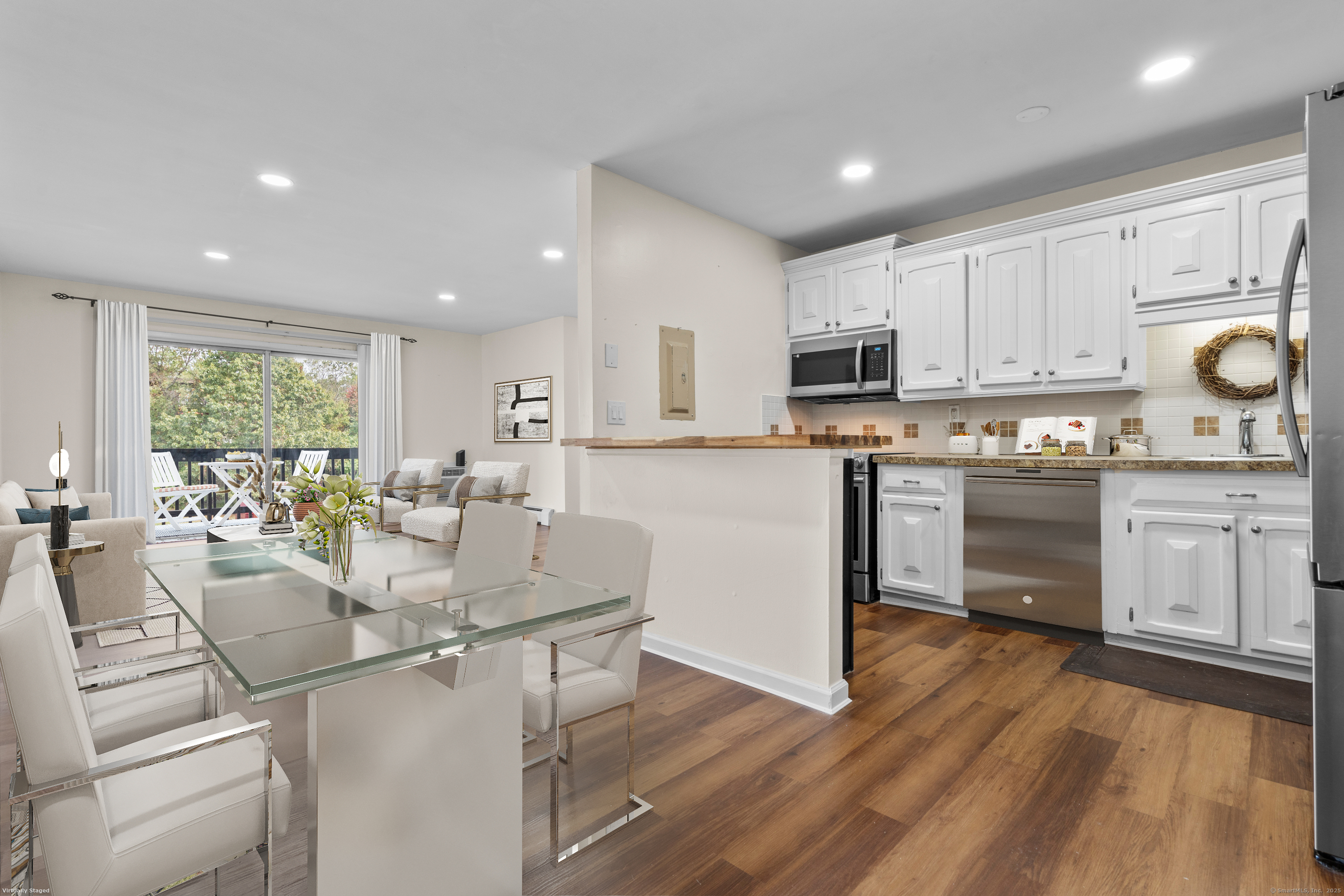 26 Balance Rock Road APT 16
