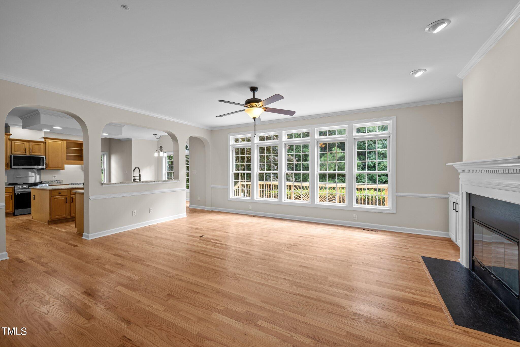 105 Chasbrier Court
