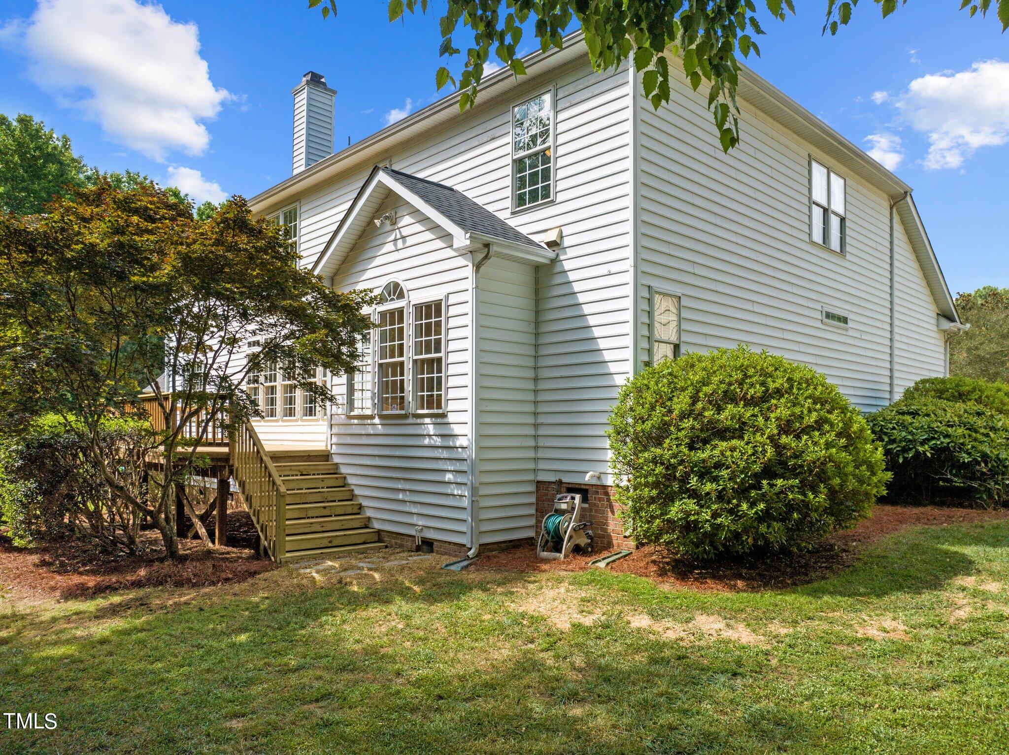 105 Chasbrier Court