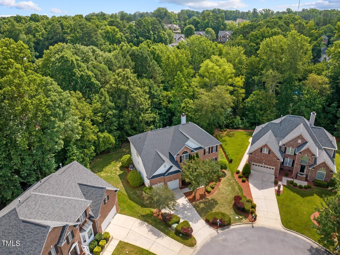 105 Chasbrier Court