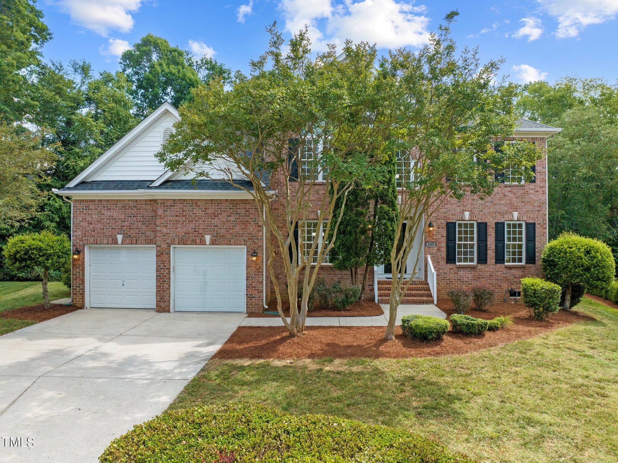 105 Chasbrier Court