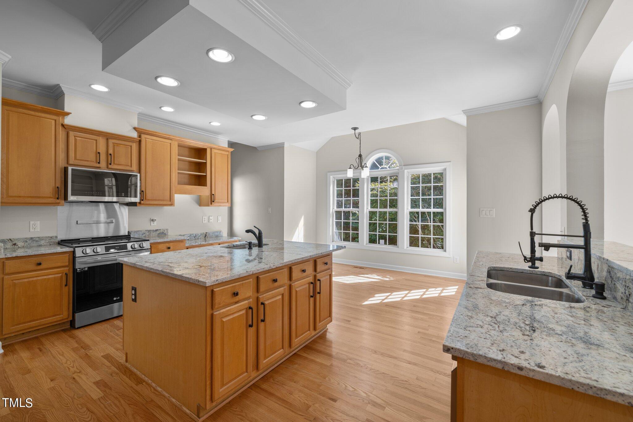 105 Chasbrier Court