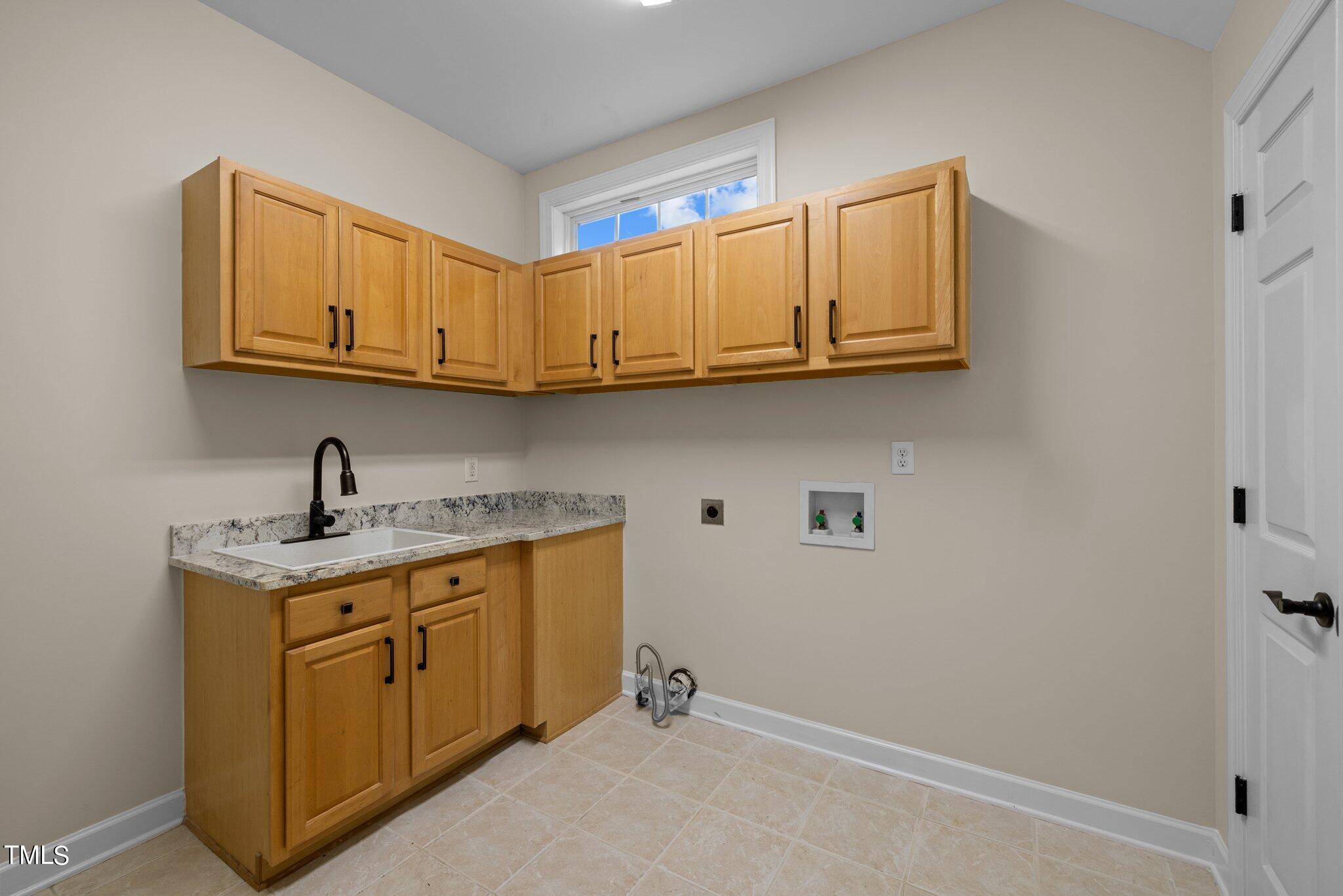 105 Chasbrier Court