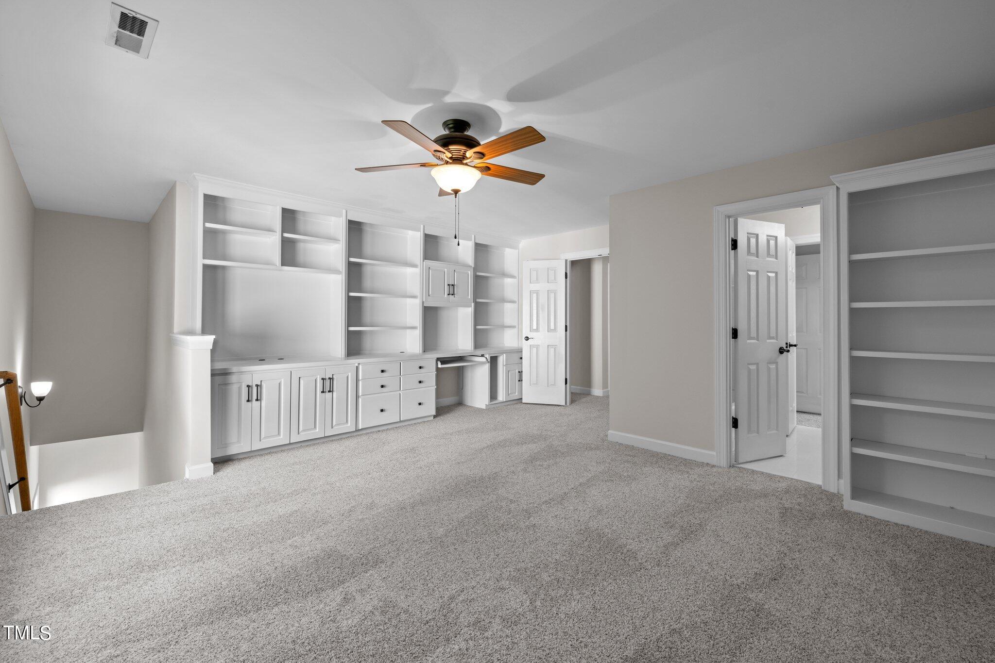 105 Chasbrier Court