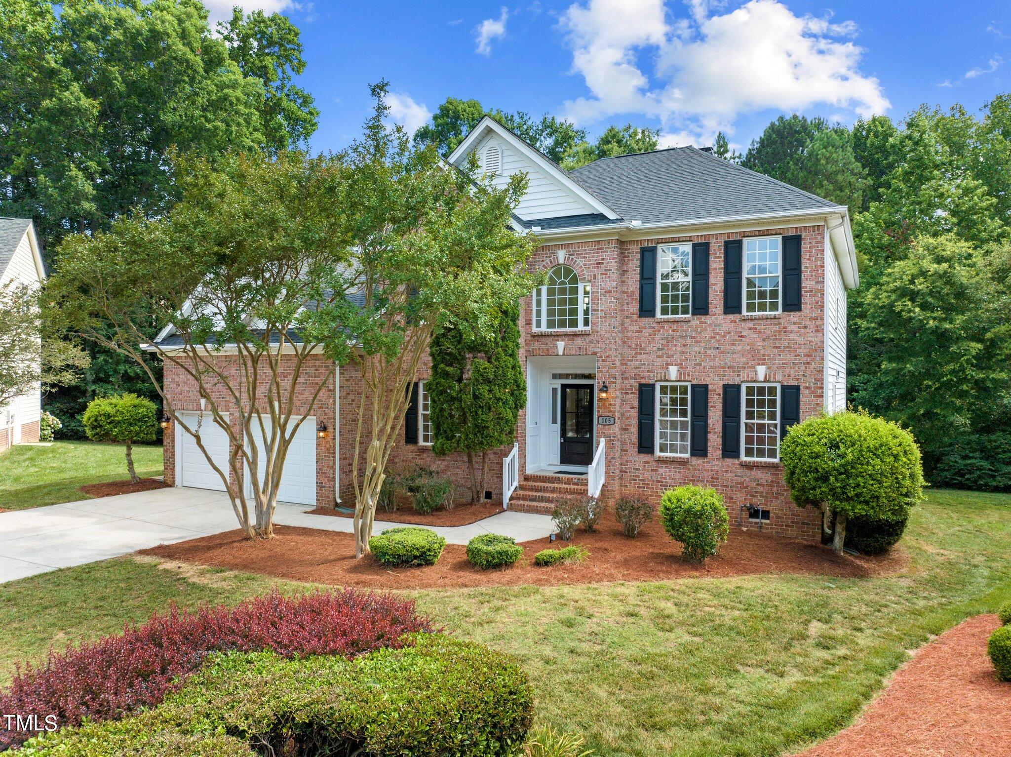 105 Chasbrier Court