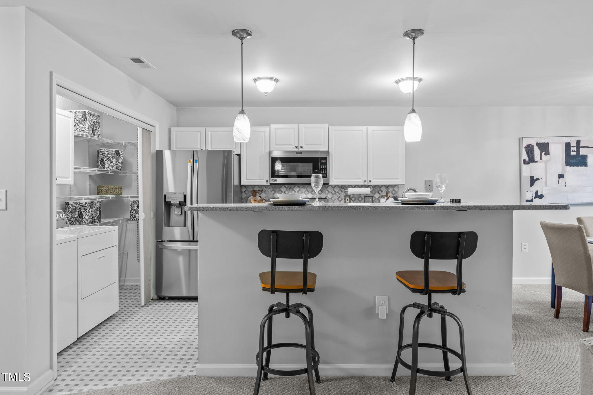 1112 Renshaw Court