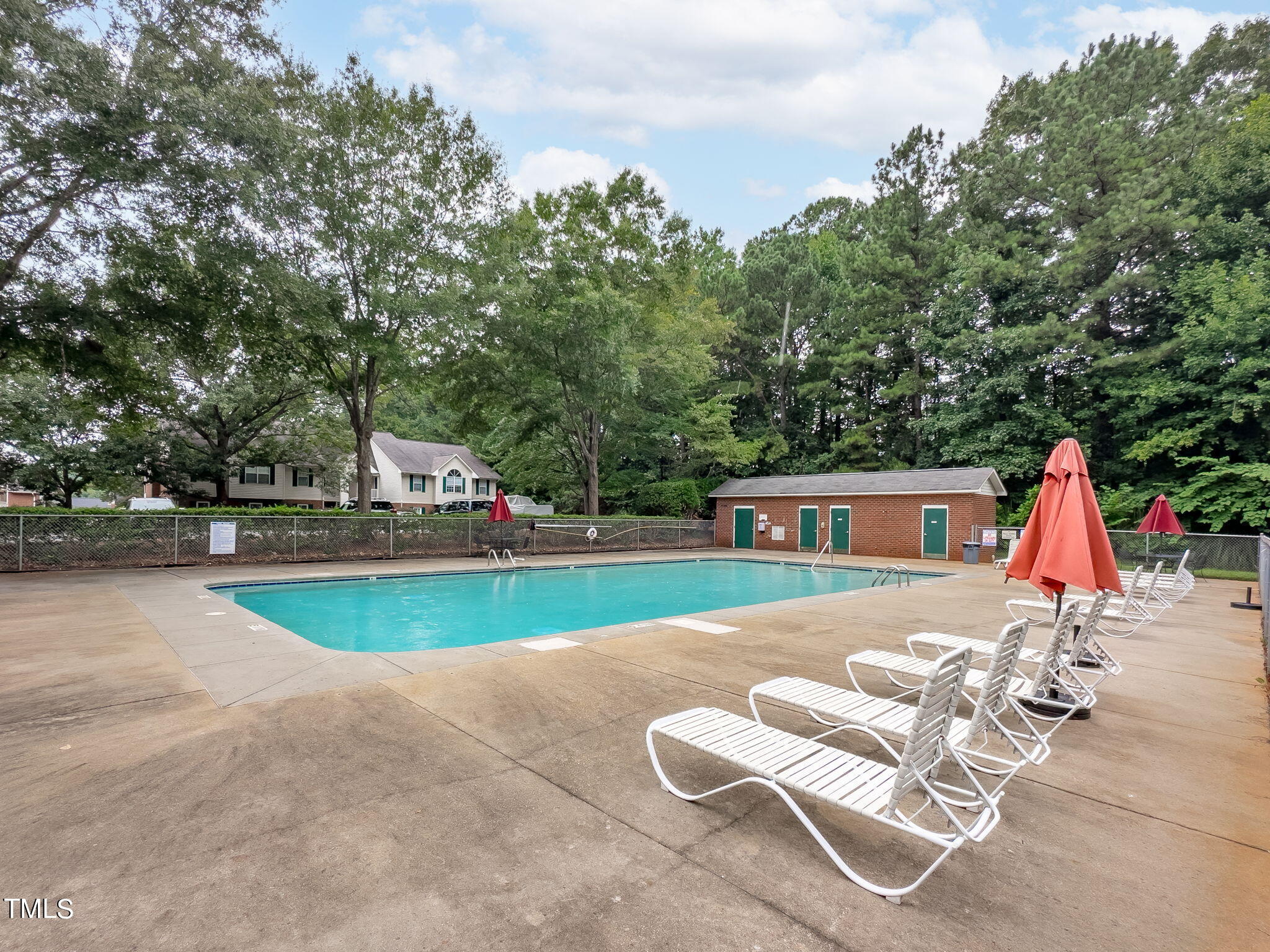 1112 Renshaw Court