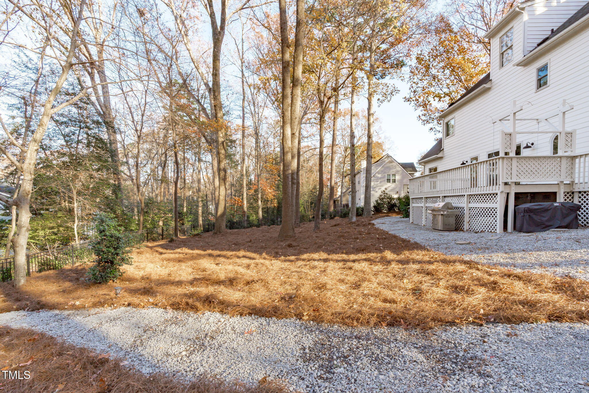 5225 Lake Edge Drive