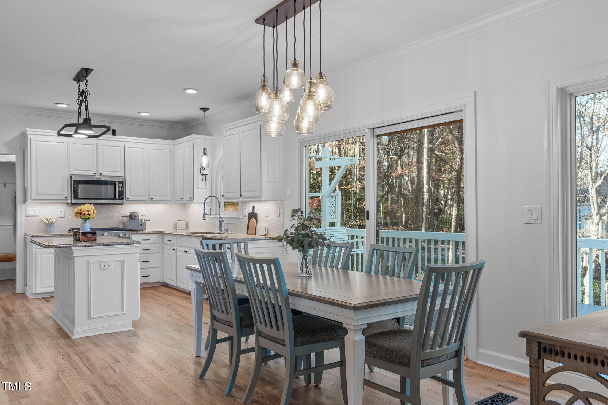 5225 Lake Edge Drive