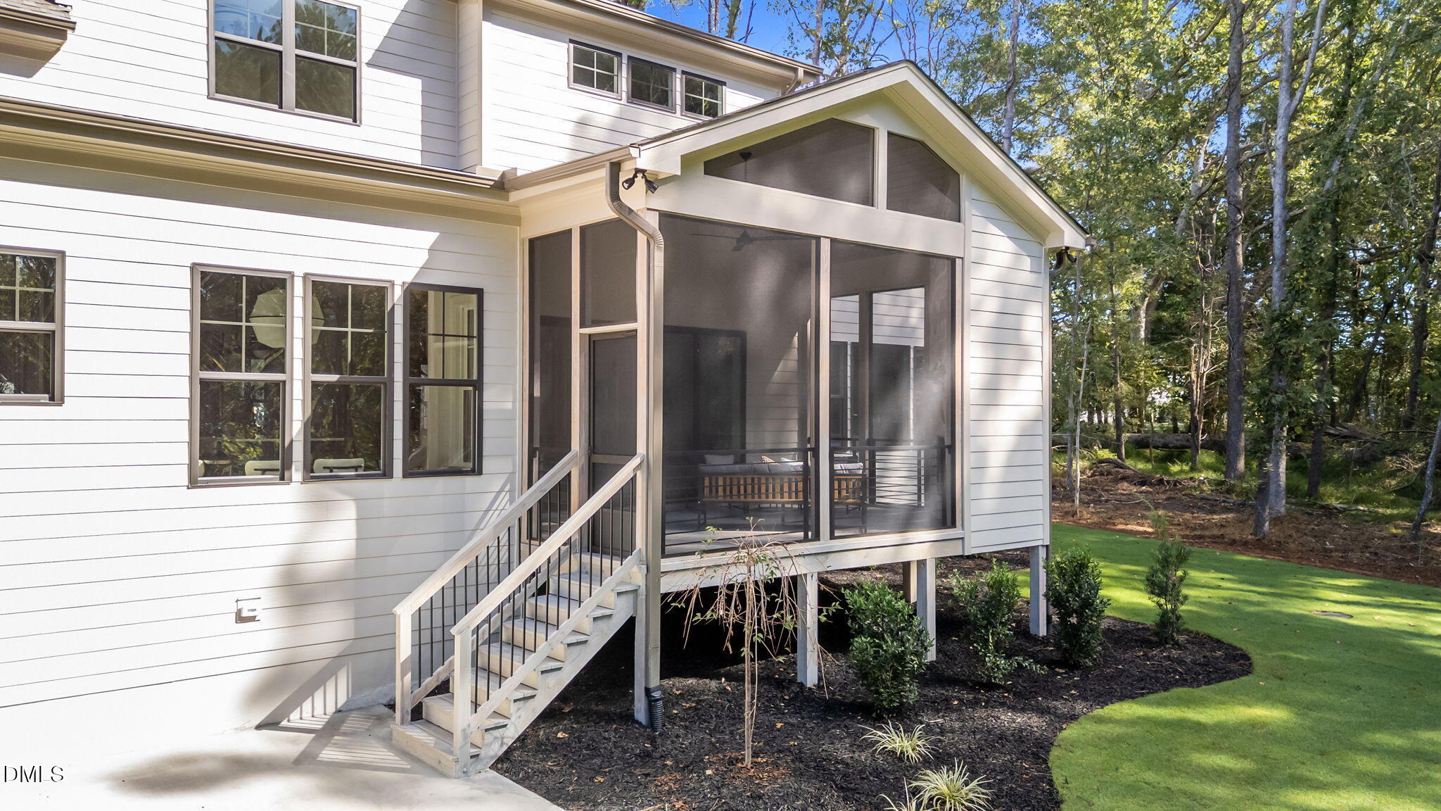 1236 Perry Bluff Drive