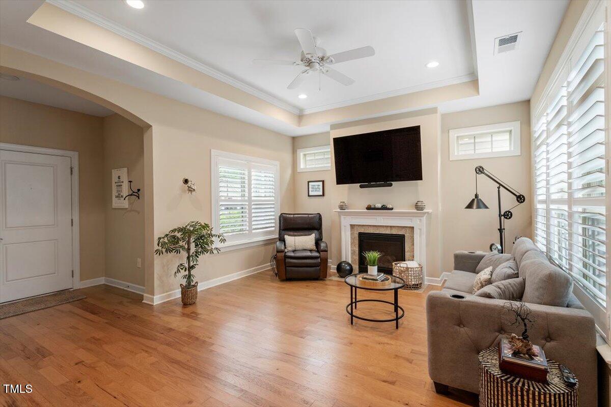 228 Ellisview Drive