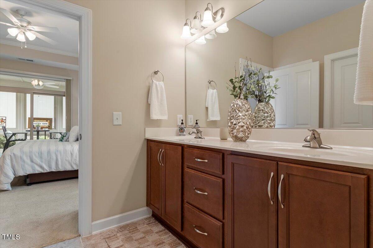 228 Ellisview Drive