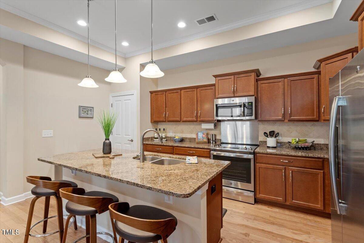 228 Ellisview Drive