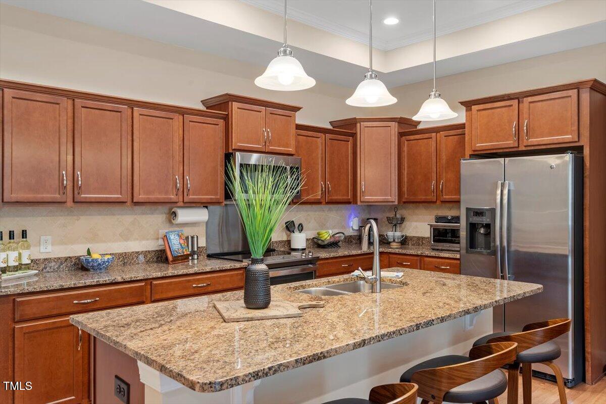 228 Ellisview Drive