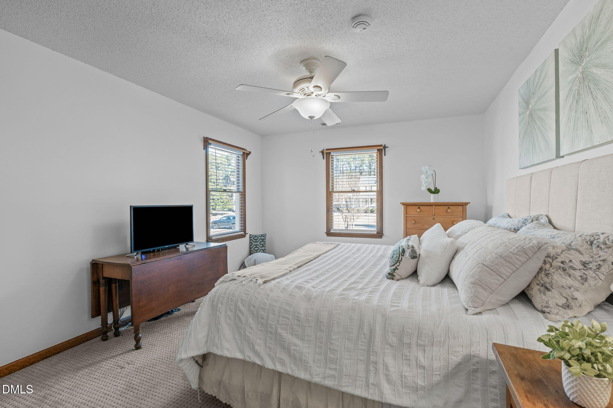 2044 Queen Charlotte Place