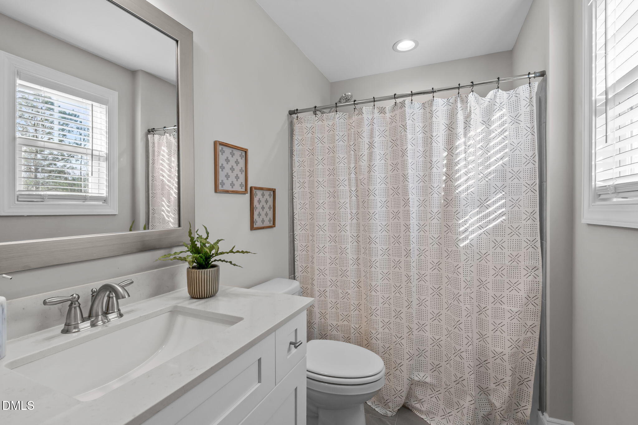 37 W Cannalily Lane