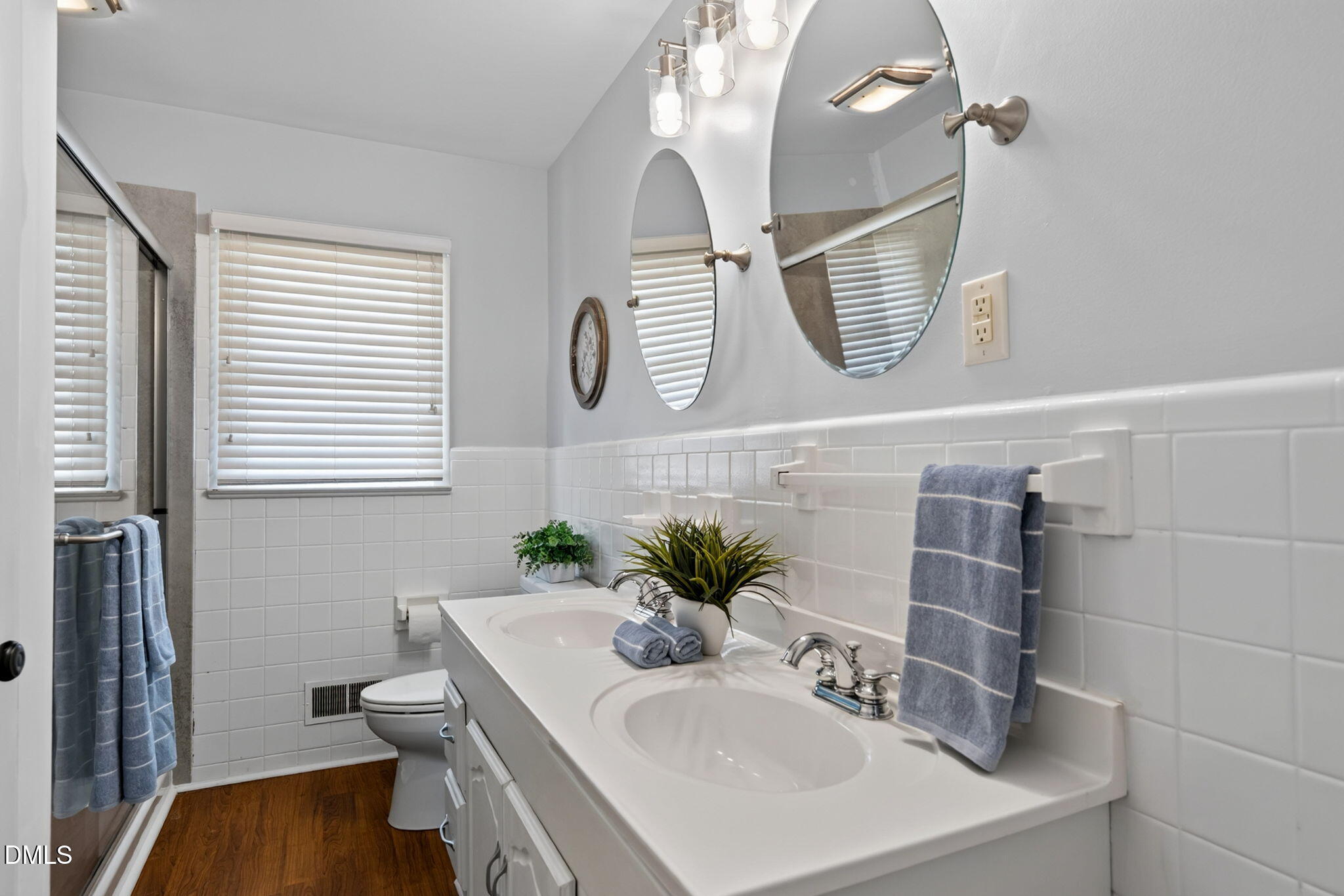 5121 Leesville Road