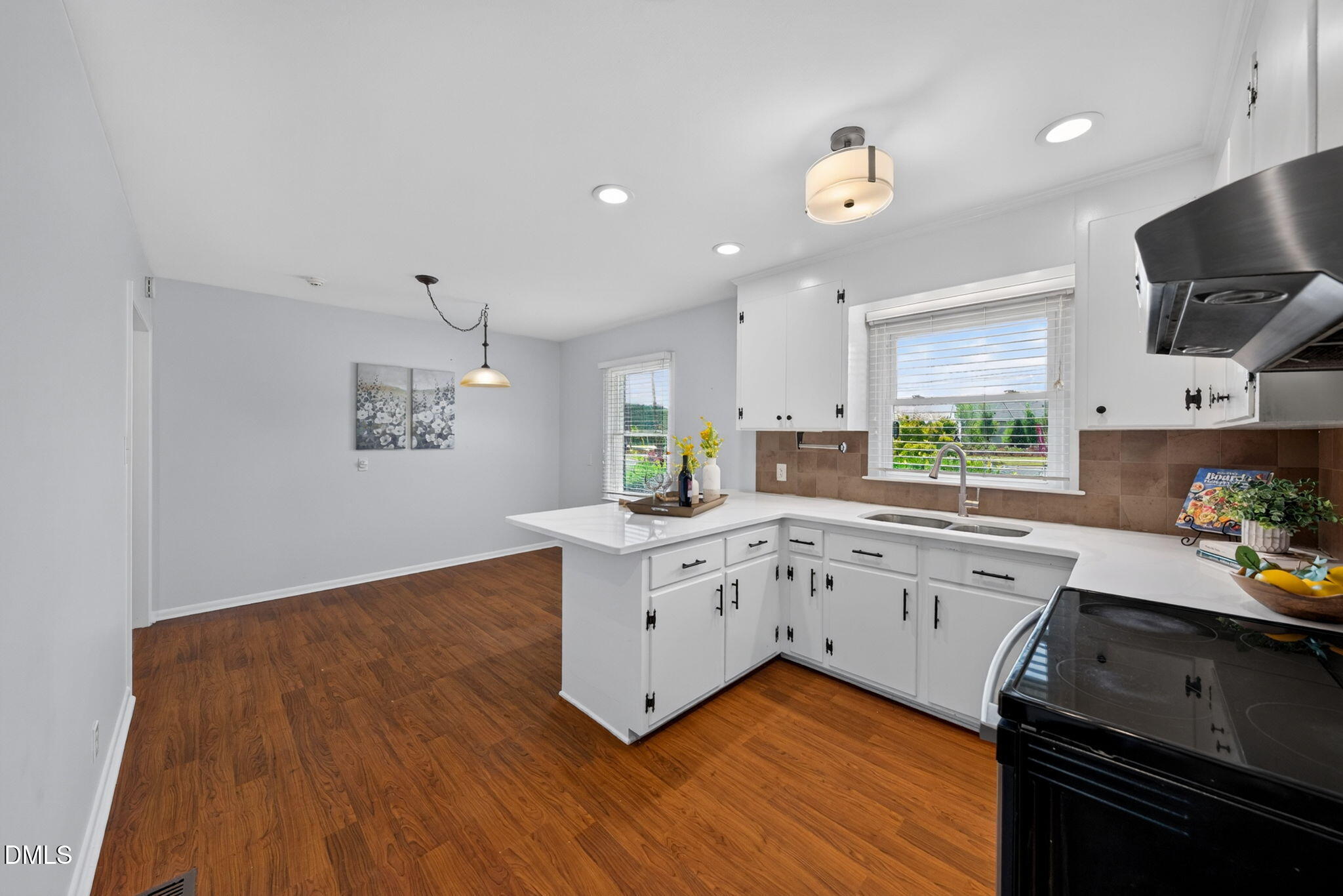 5121 Leesville Road